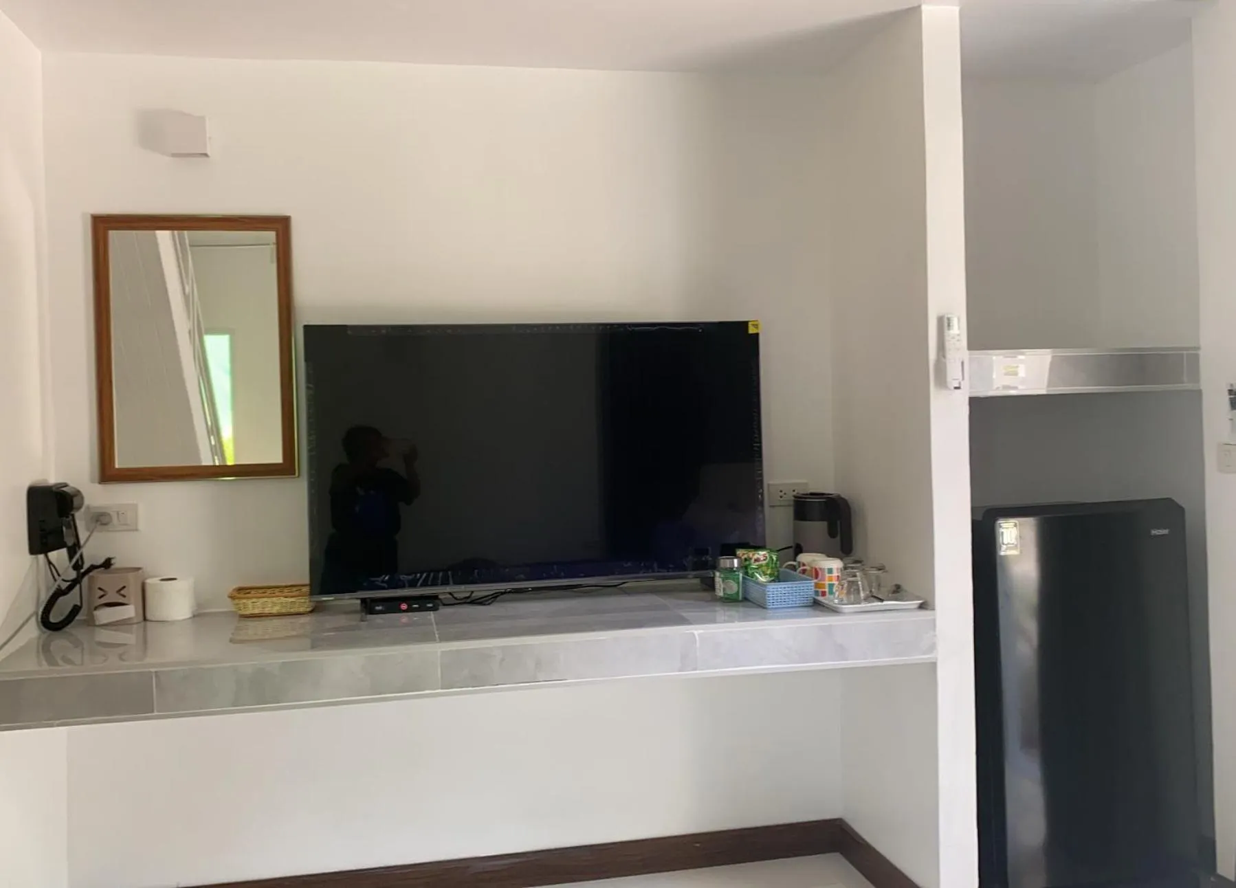 TV and multimedia in Mook Ing Lay