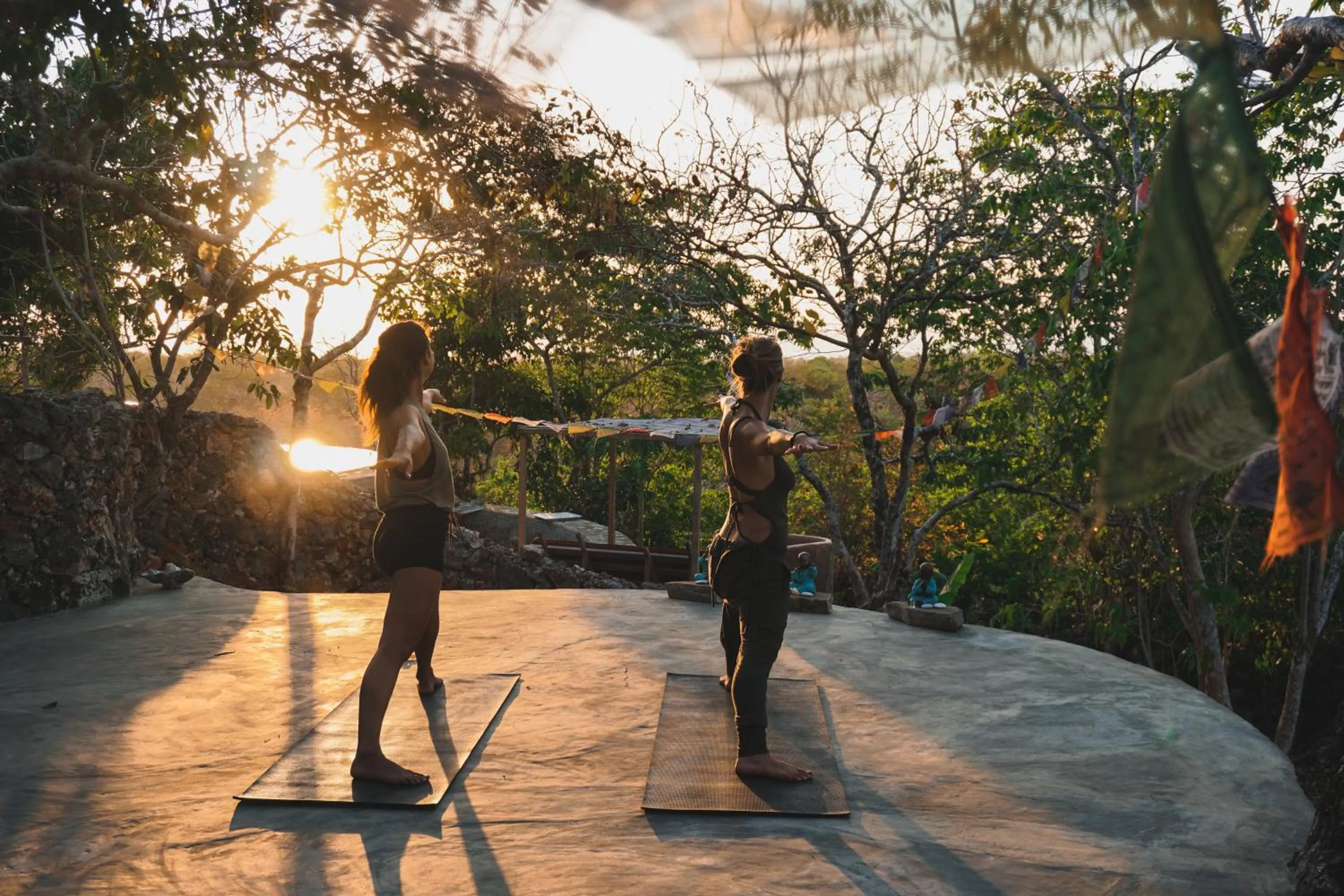 People in Utopia Rote Lodge