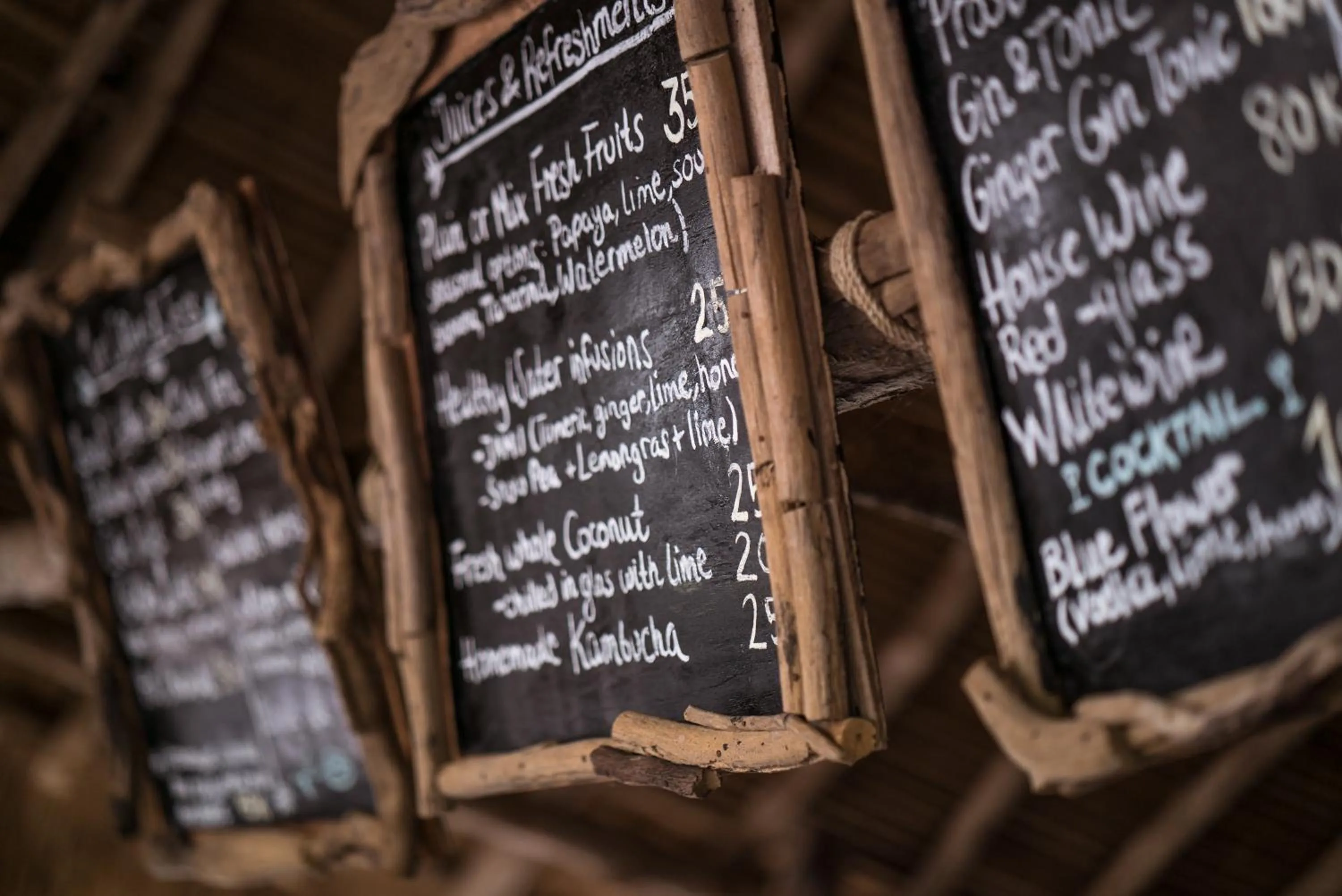 Restaurant/places to eat in Utopia Rote Lodge