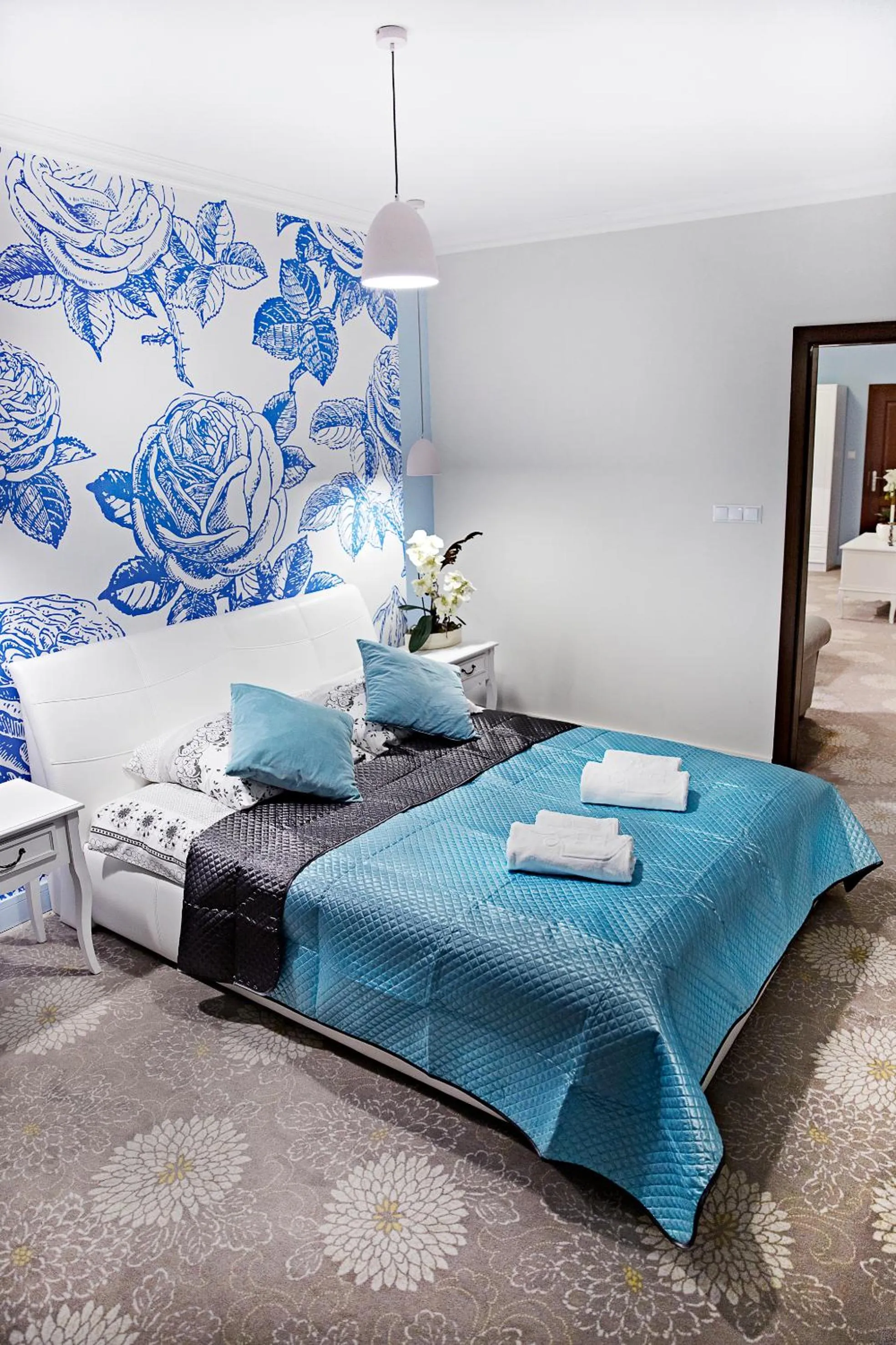 Bedroom, Bed in Hotel Rozdroże Nieborów