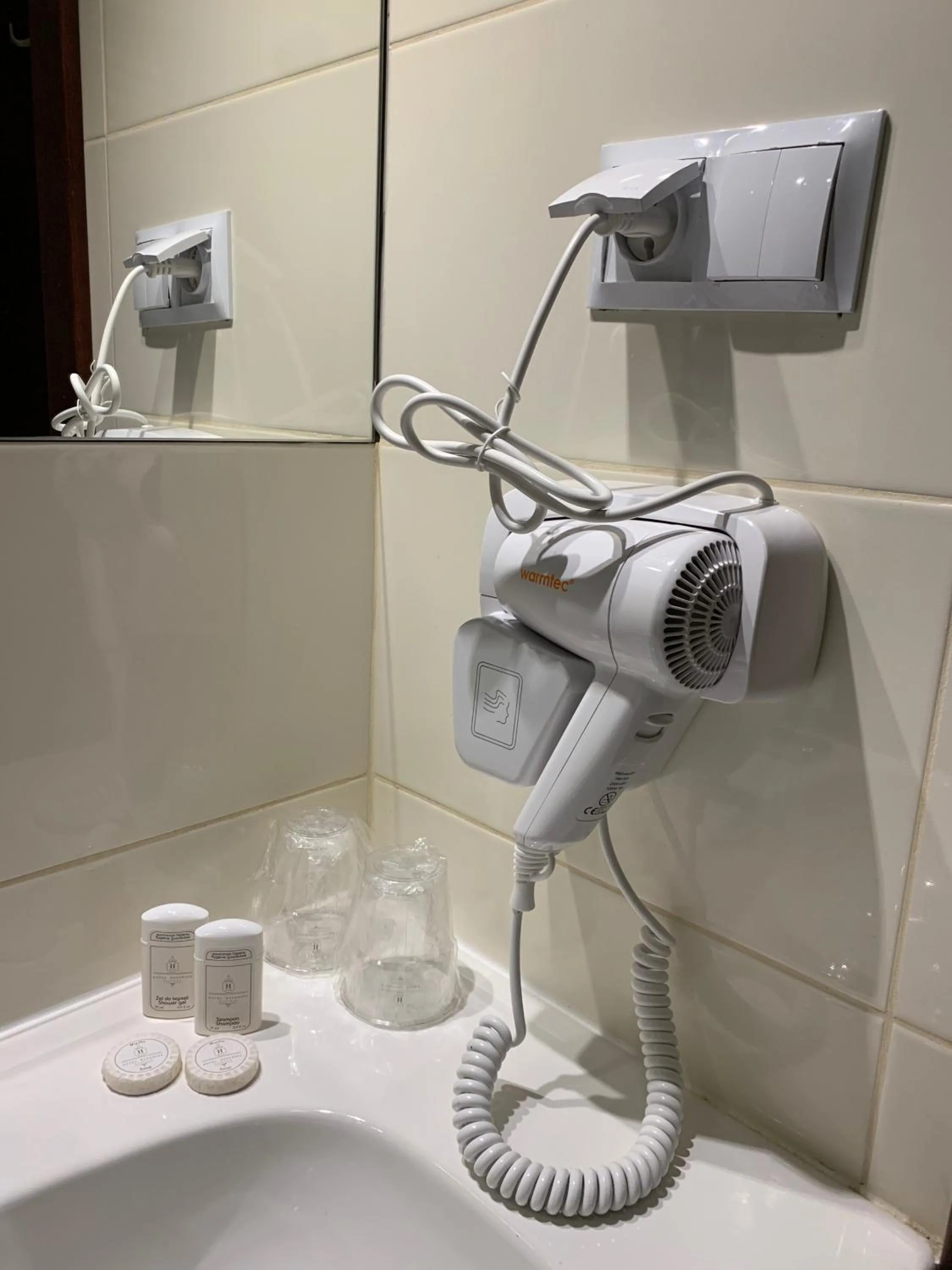 Bathroom in Hotel Rozdroże Nieborów