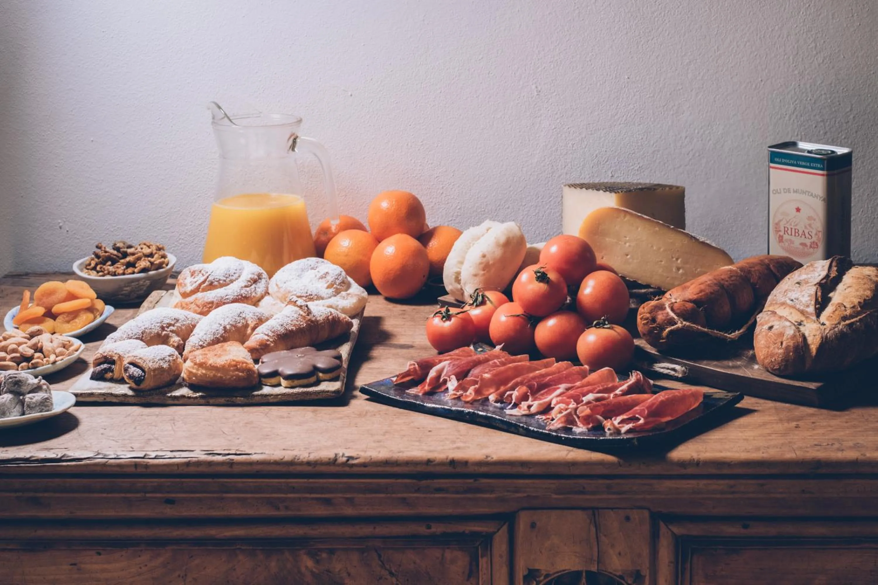 Buffet breakfast in Canavall
