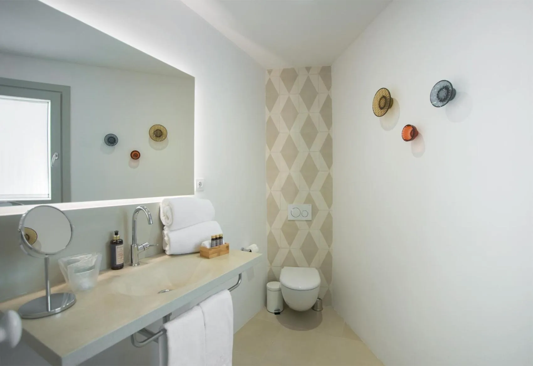 Bathroom in Canavall