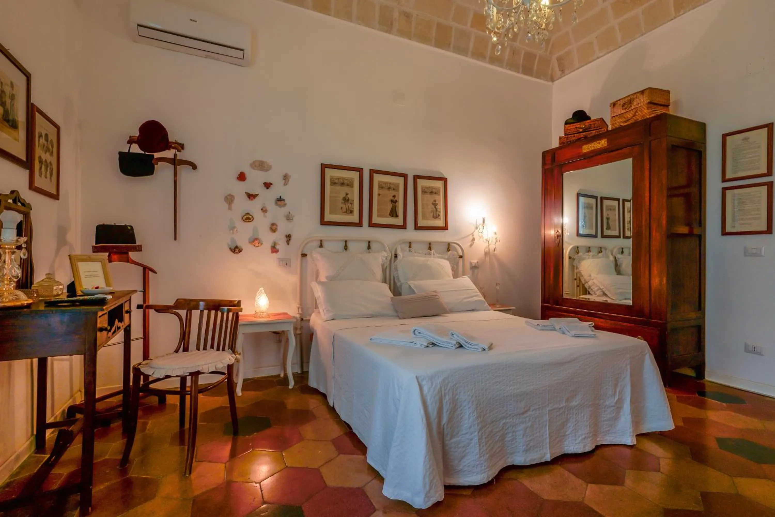 Bed in B&B Il Melograno Taranto