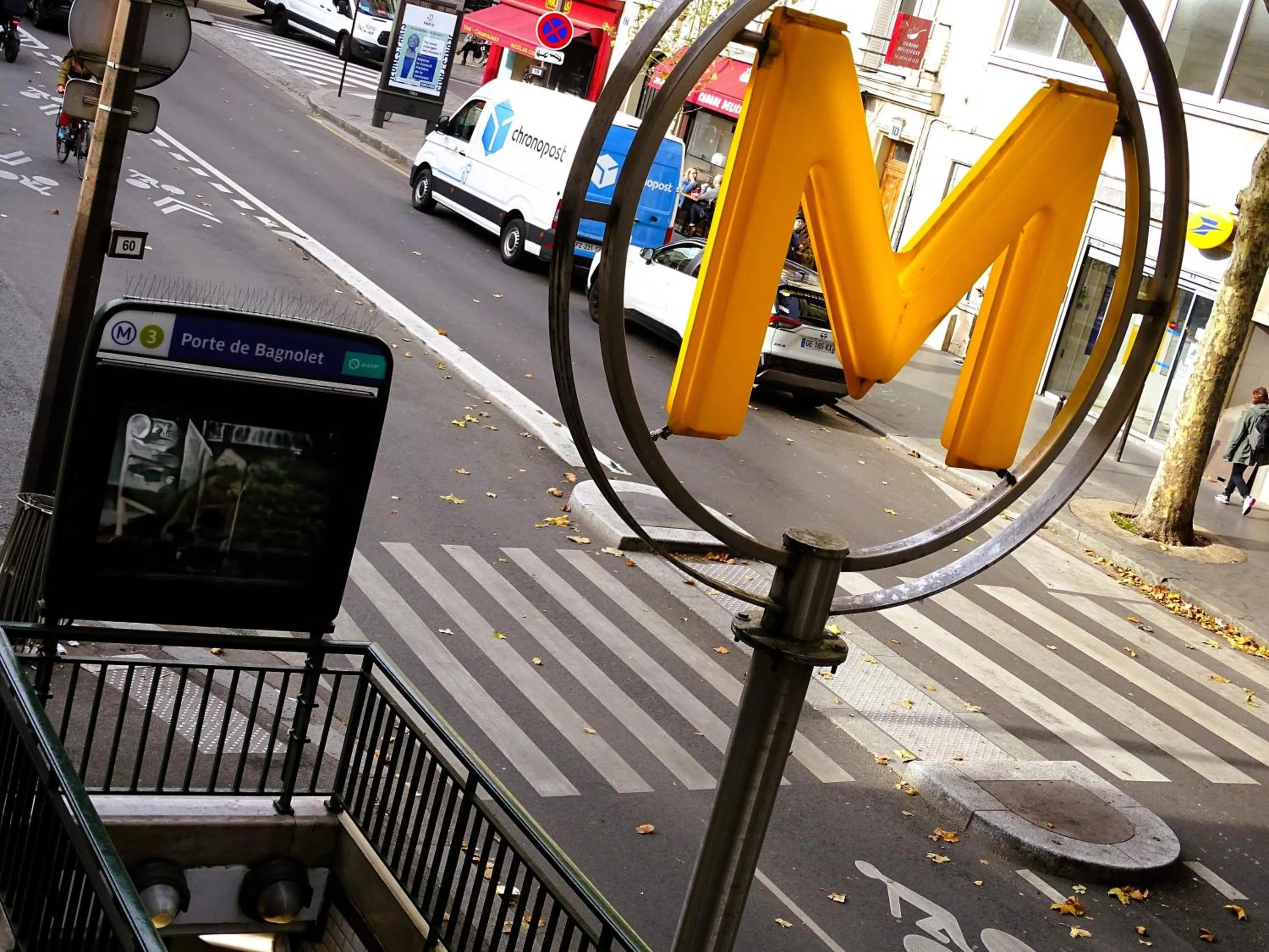 Property building in Hipotel Belgrand Edith Piaf