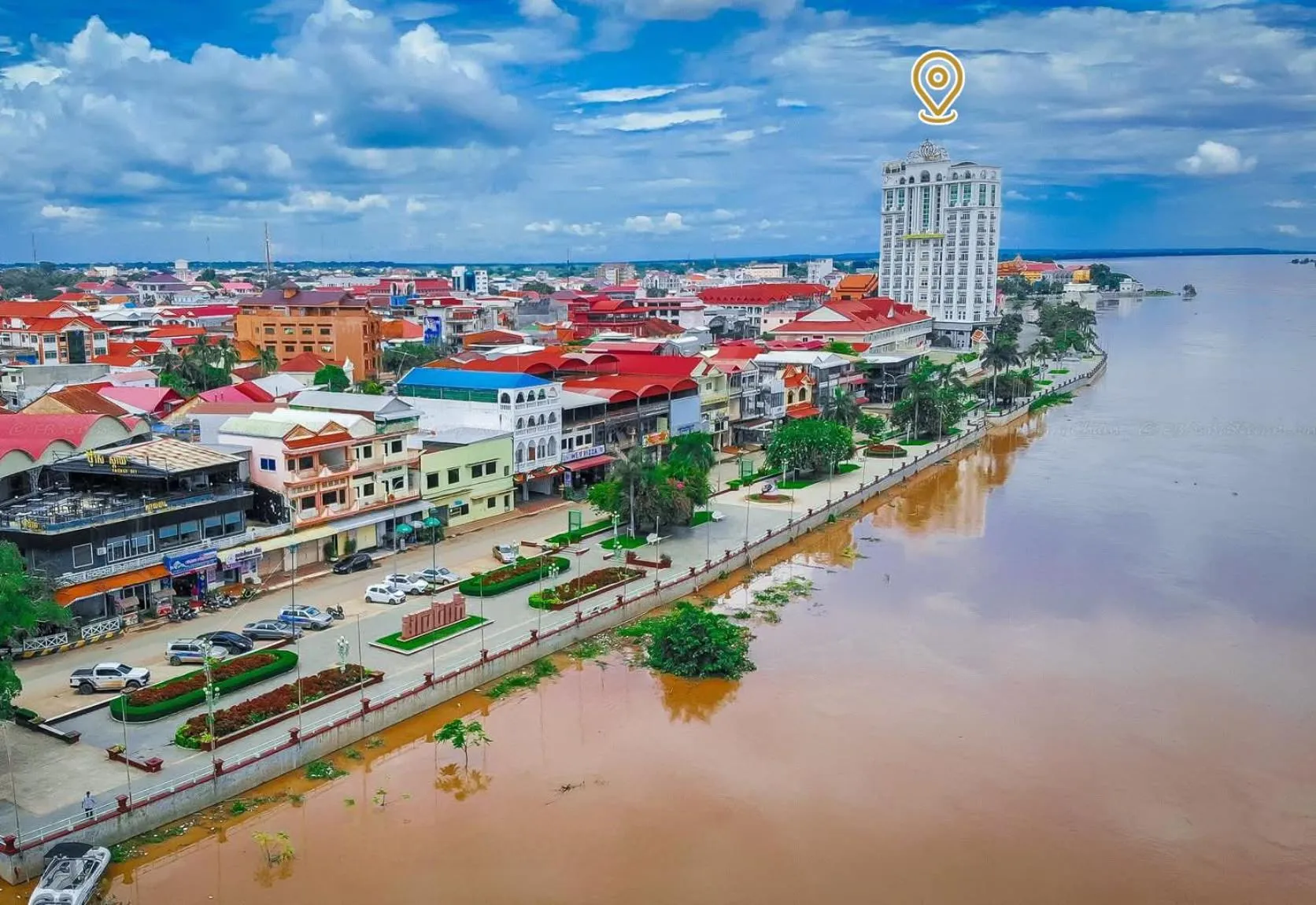 City view in Lbn Asian Hotel