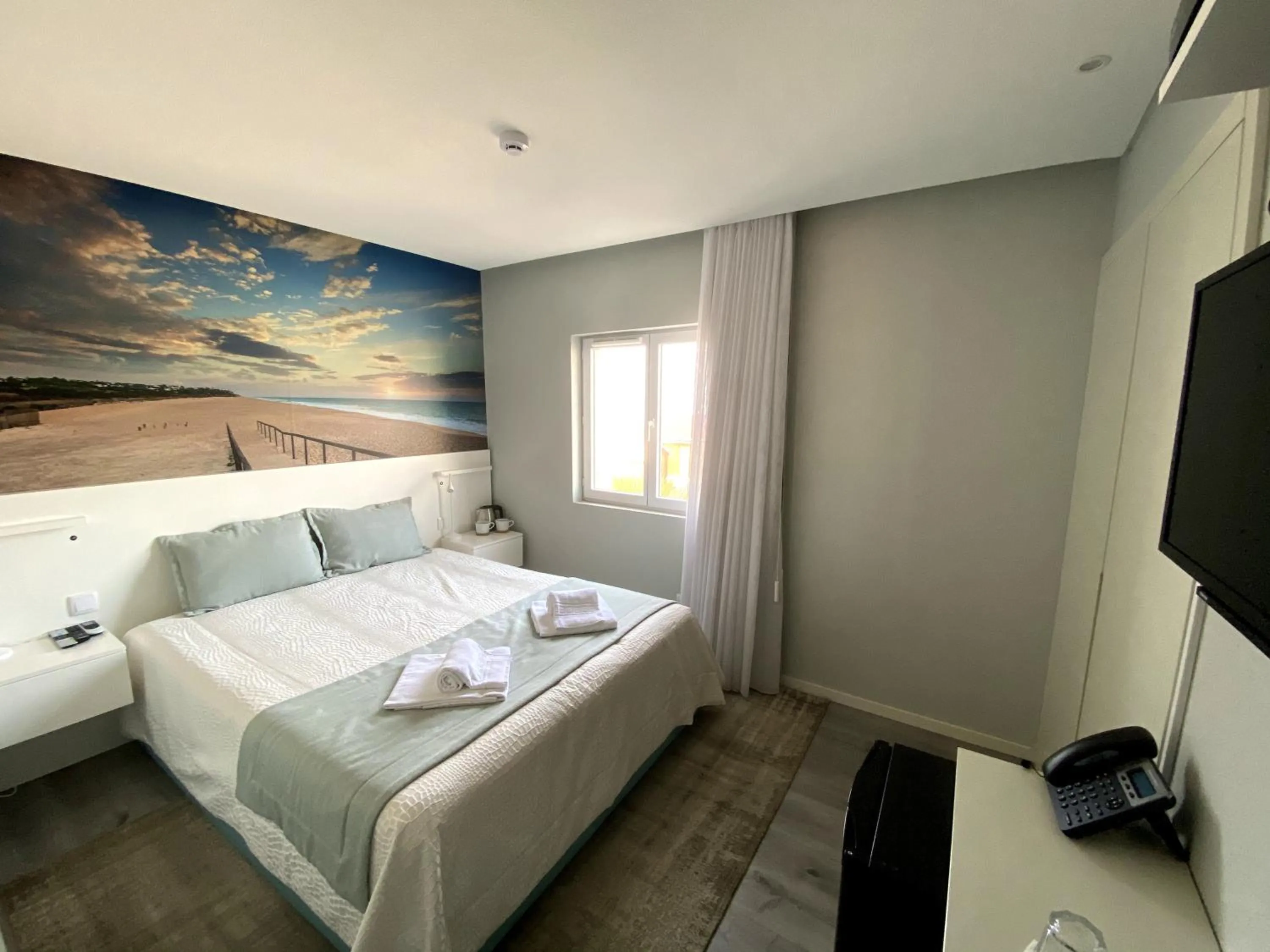 Bed in Golden Beach Guest House & Rooftop Bar