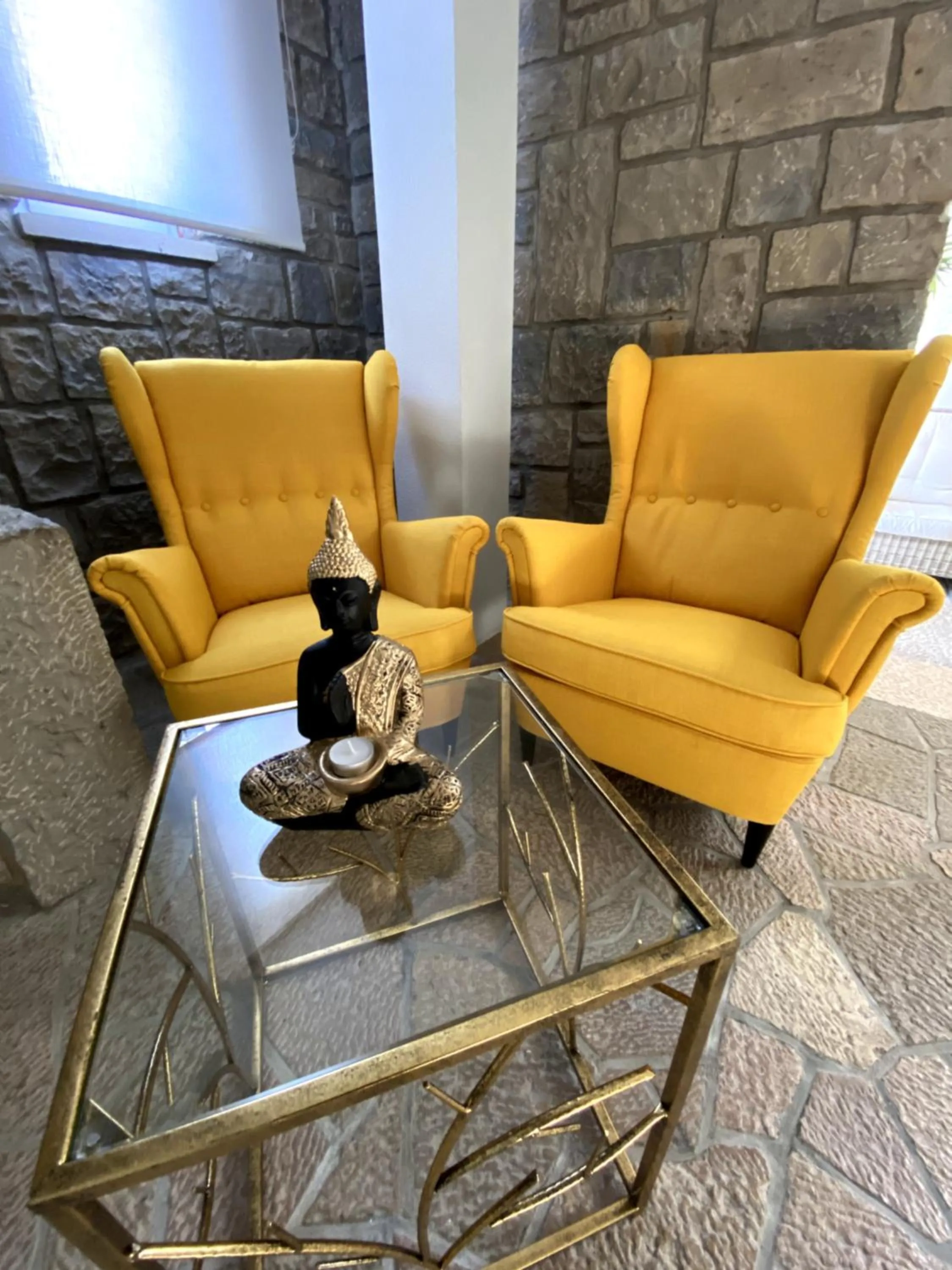 Lobby or reception in Golden Beach Guest House & Rooftop Bar