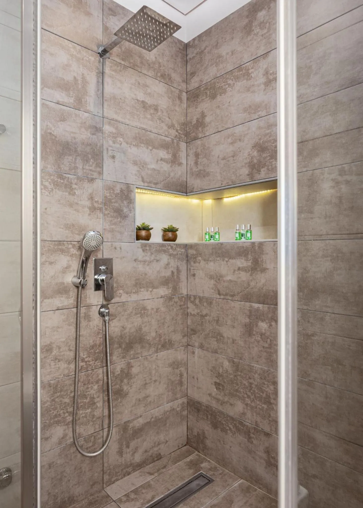 Bathroom in Acropolis Exclusive Residences
