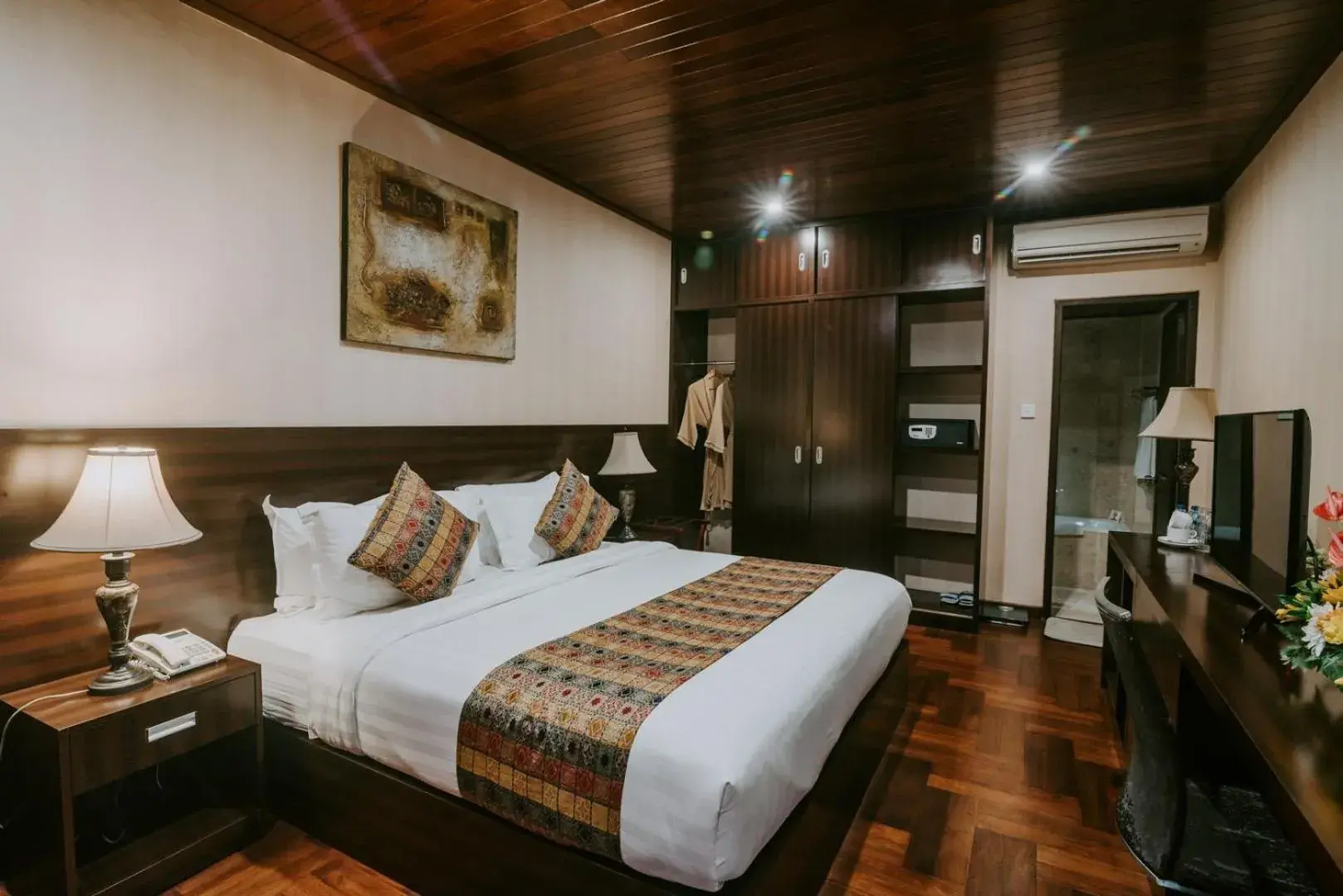 Superior Double Room in Arthur Suite by Premier HospitalityAsia Superior Double Room in Arthur Suite by Premier HospitalityAsia