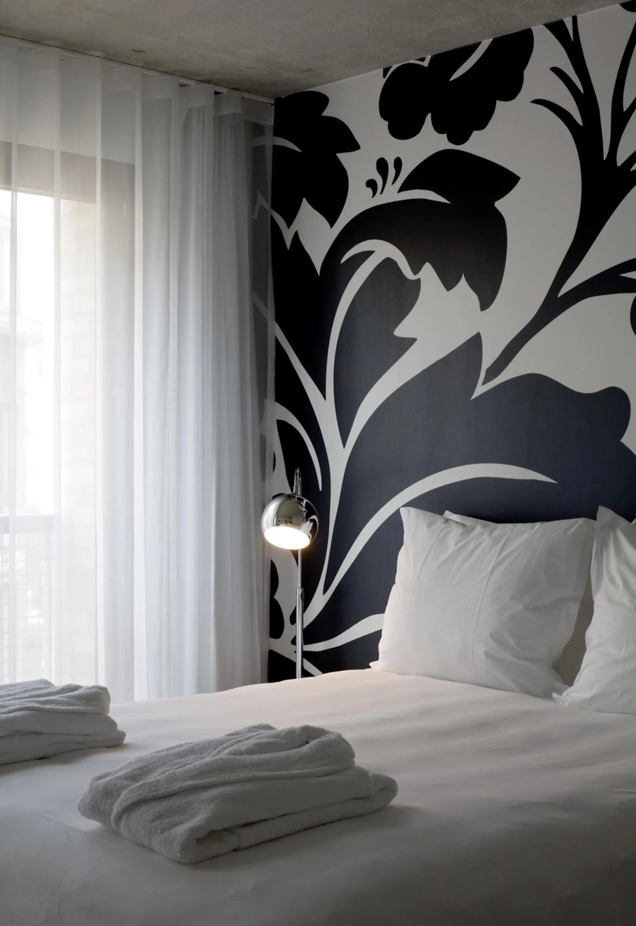 Bed in BANKS Antwerp