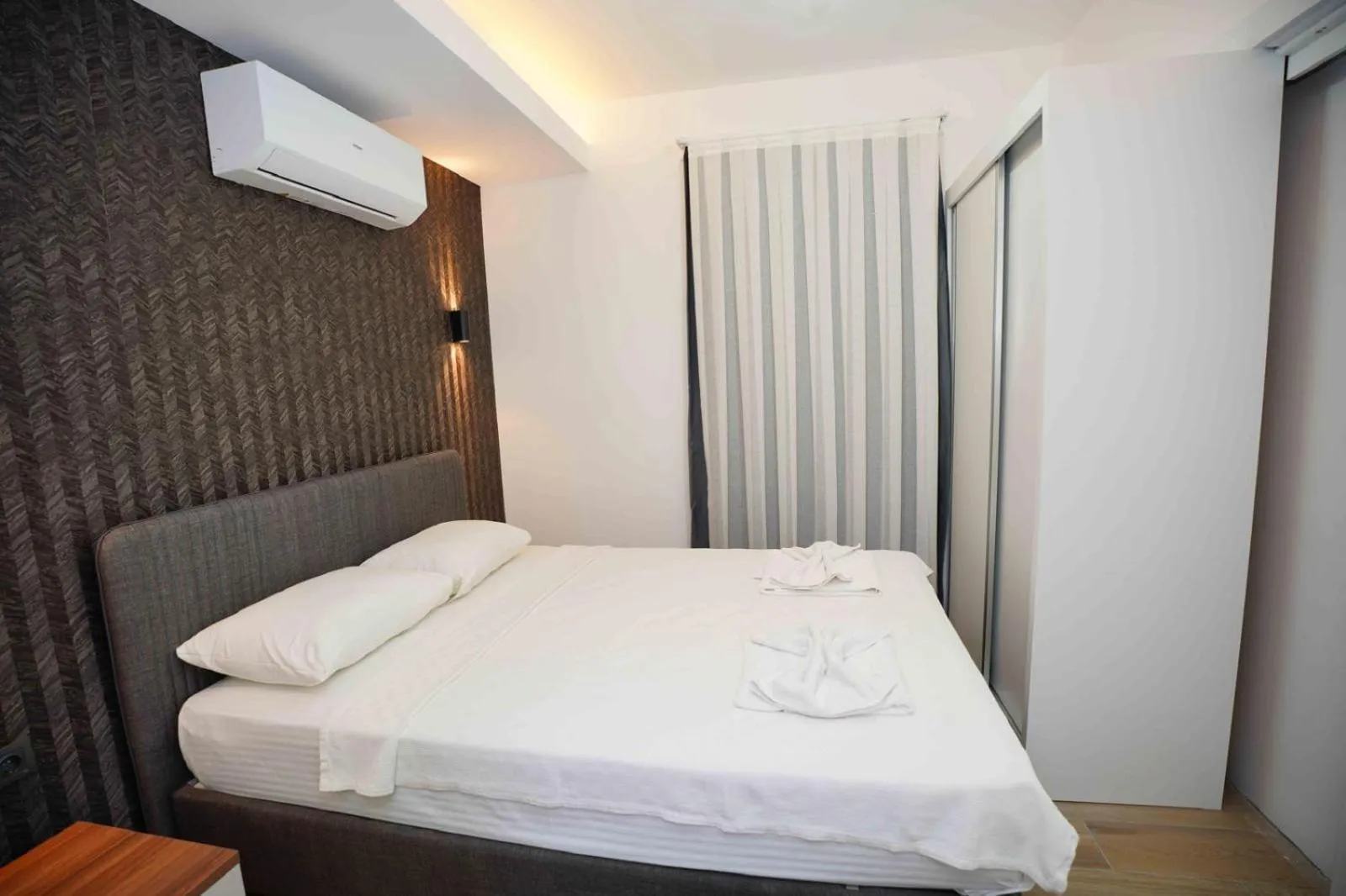 Bed in Sofia Residence