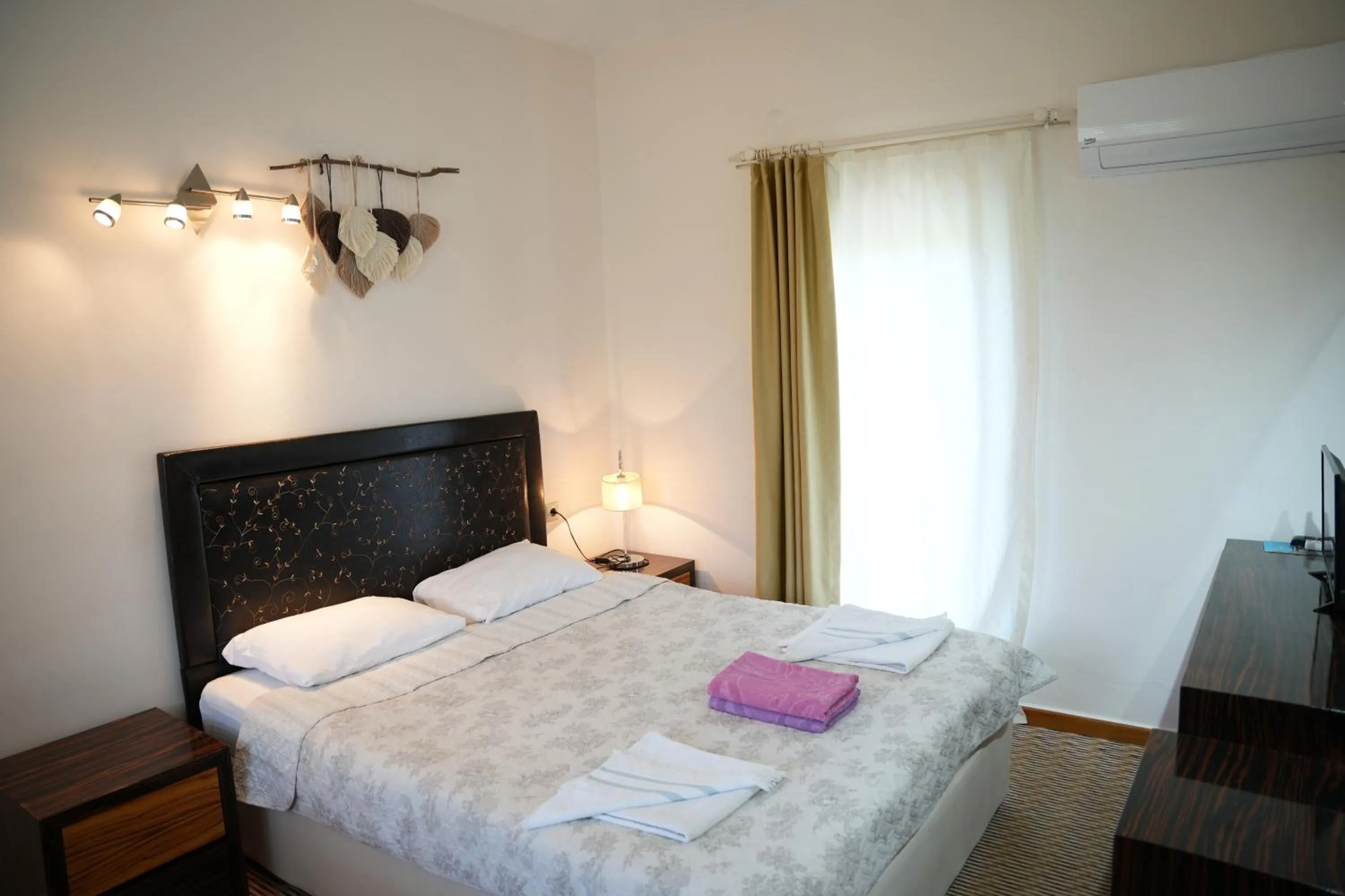 Bed in Sofia Residence