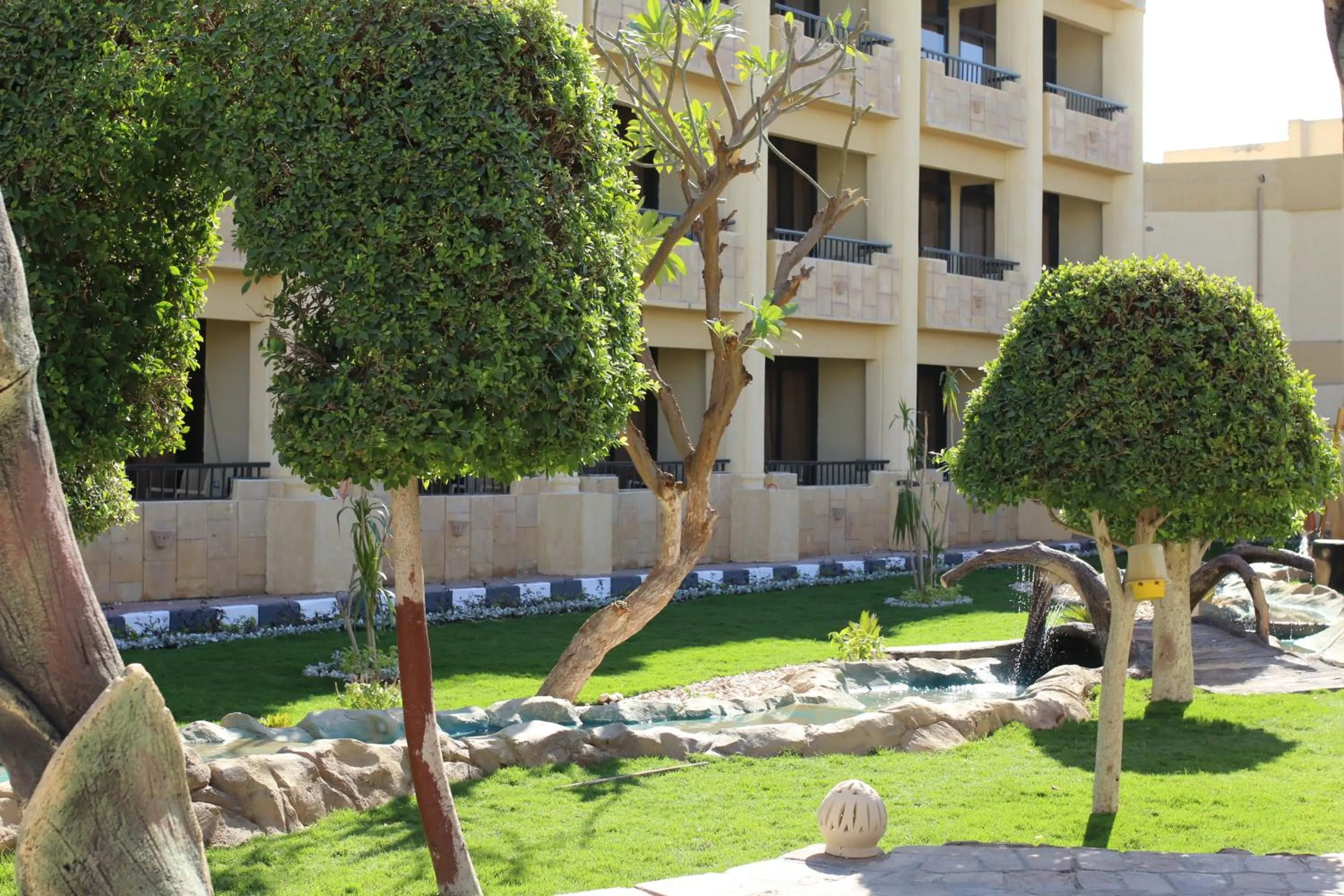 Garden in Jewel Luxor Hotel