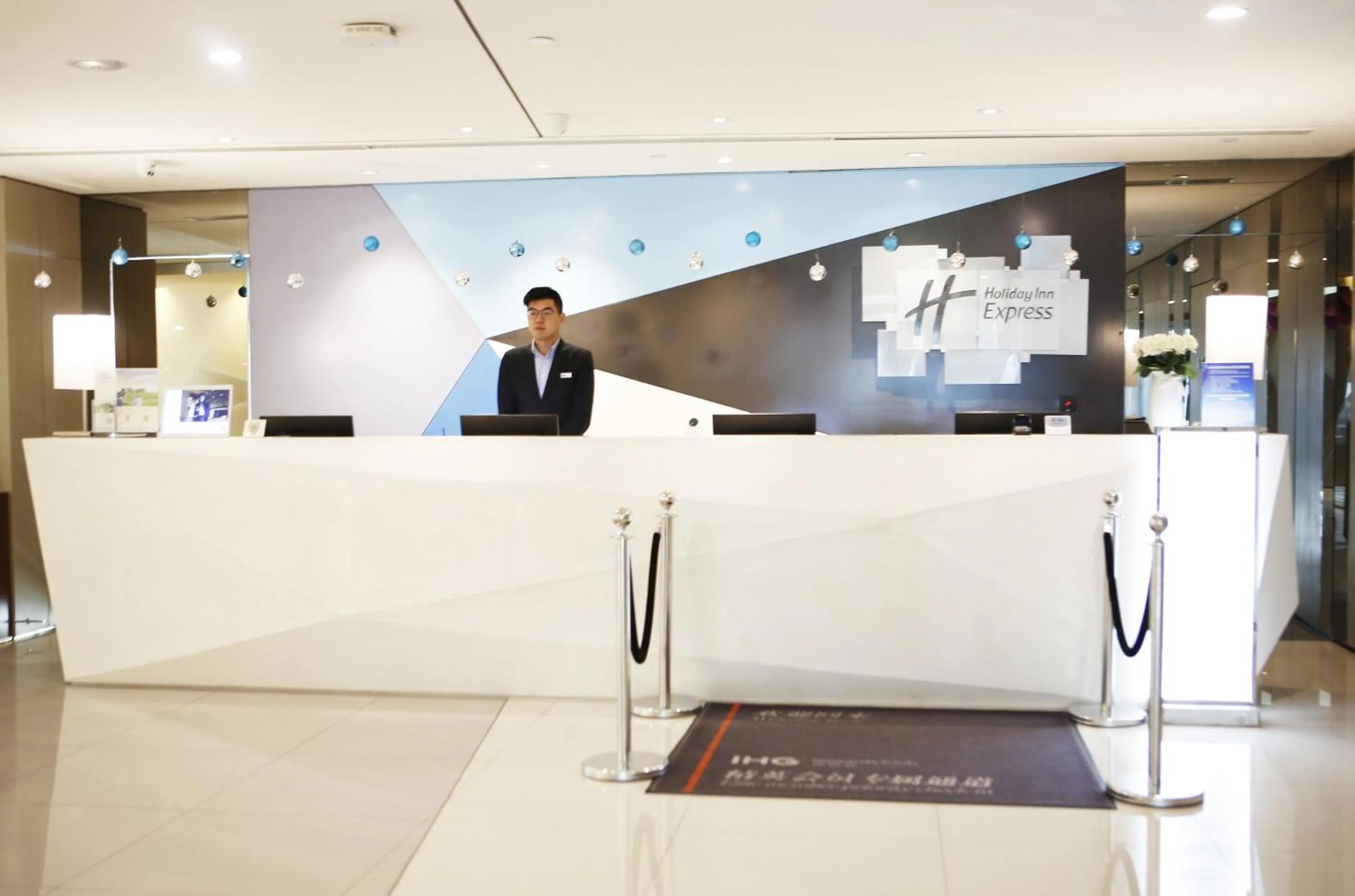 Property building in Holiday Inn Express Yingkou Onelong Plaza by IHG