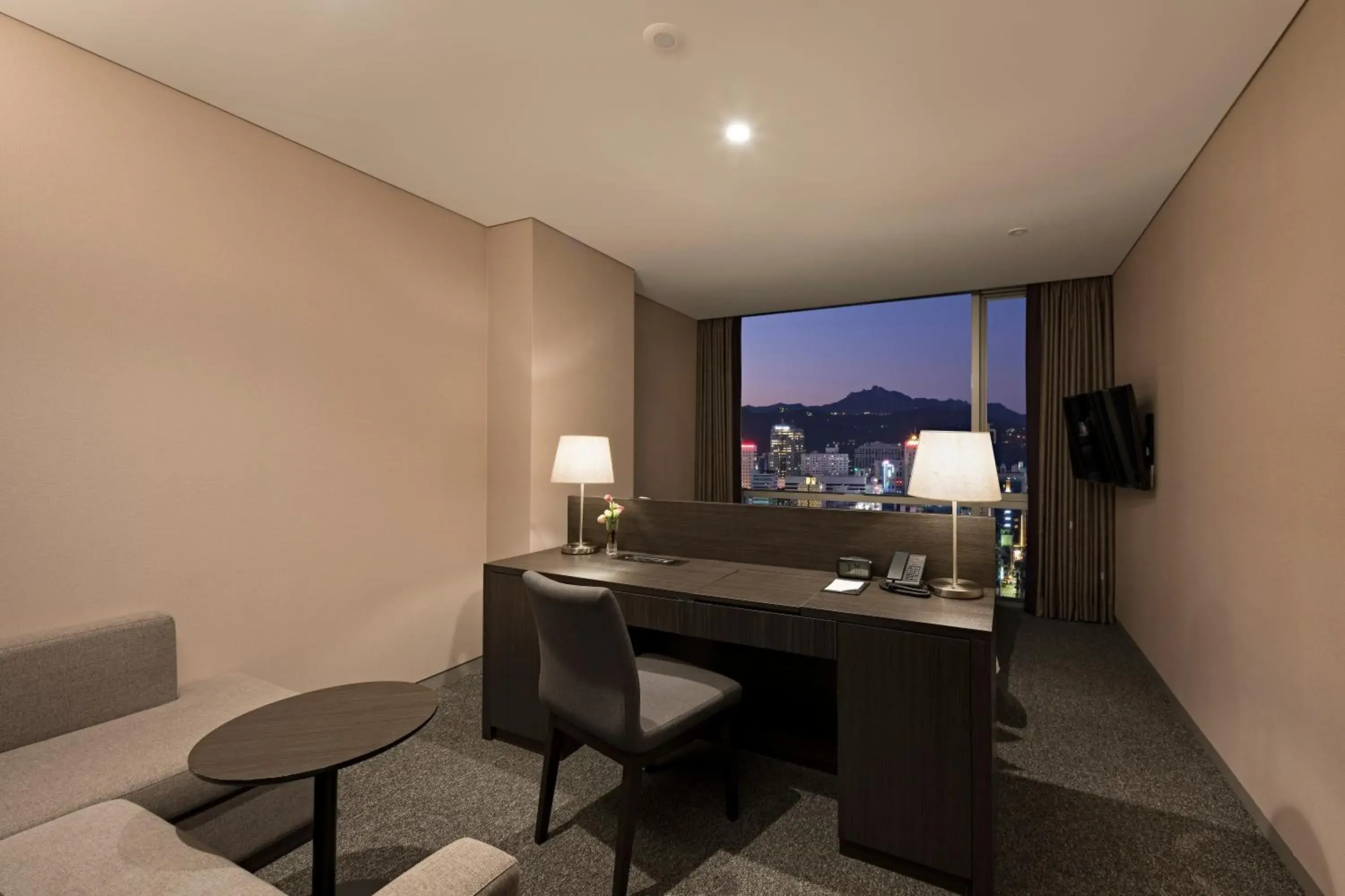 Sky Double Room in Nine Tree by Parnas Seoul Myeongdong 2 Sky Double Room in Nine Tree by Parnas Seoul Myeongdong 2
