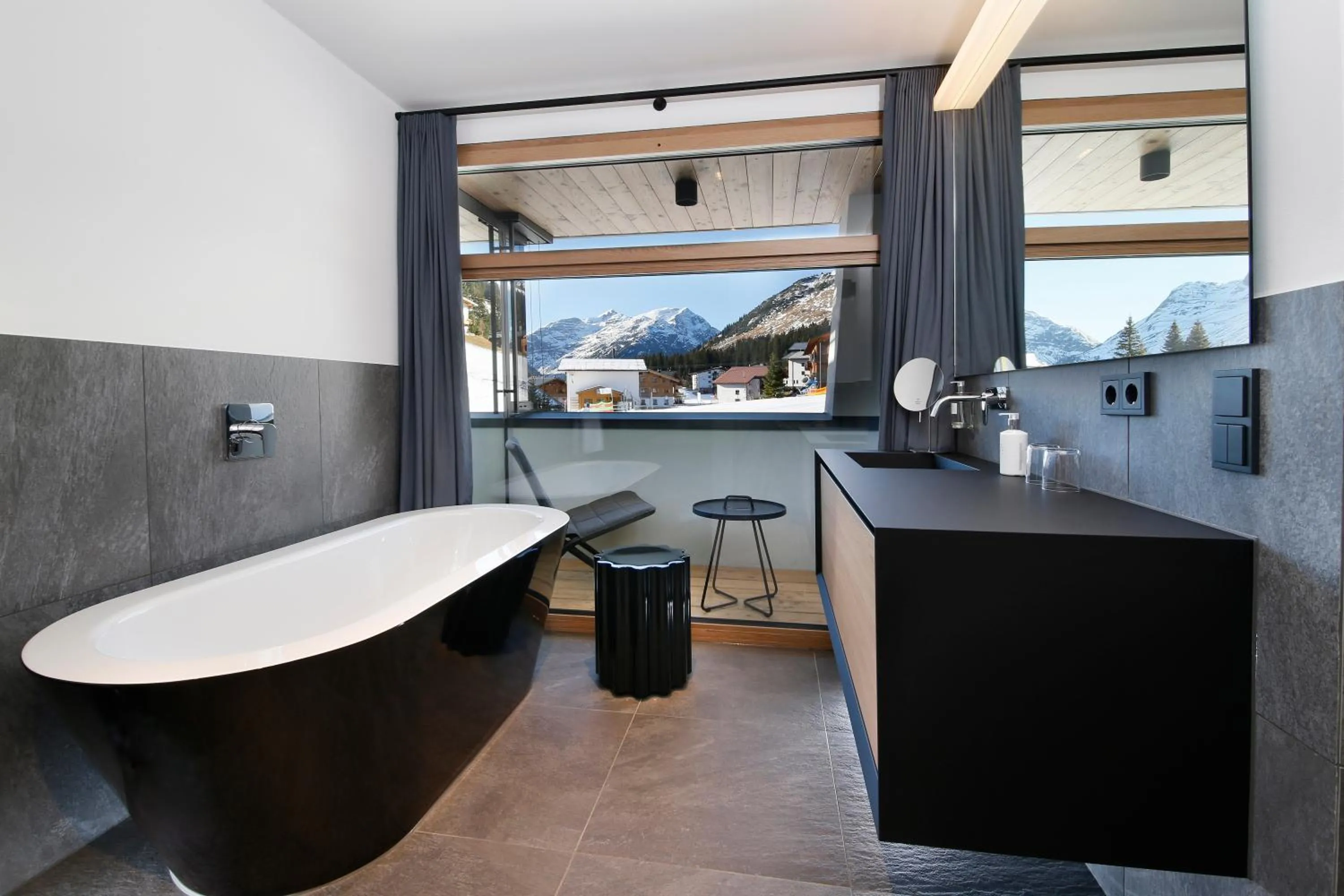 Natural landscape in Chalet Hohe Welt - luxury apartments