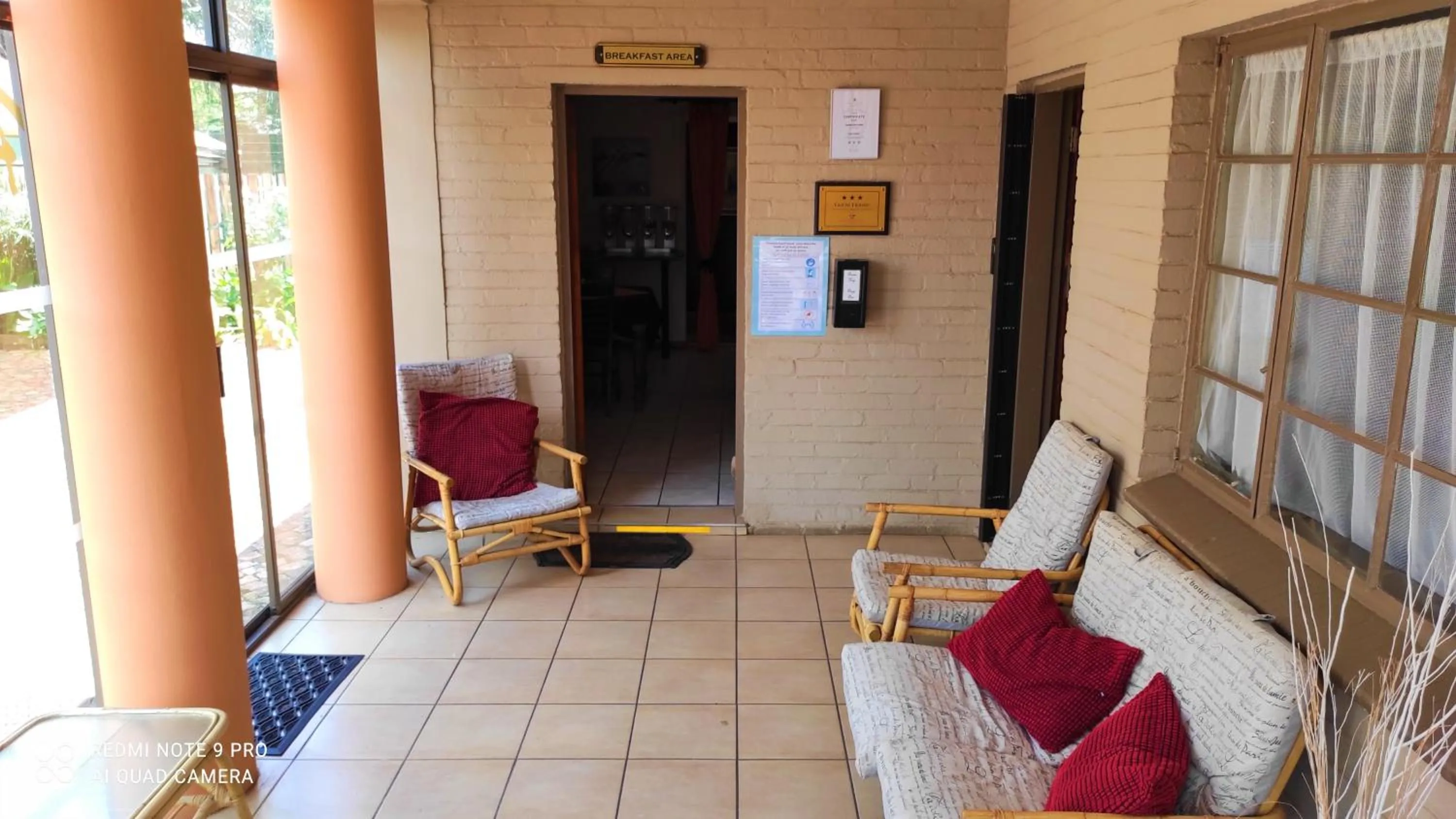 Food and drinks in Premiere Guesthouse