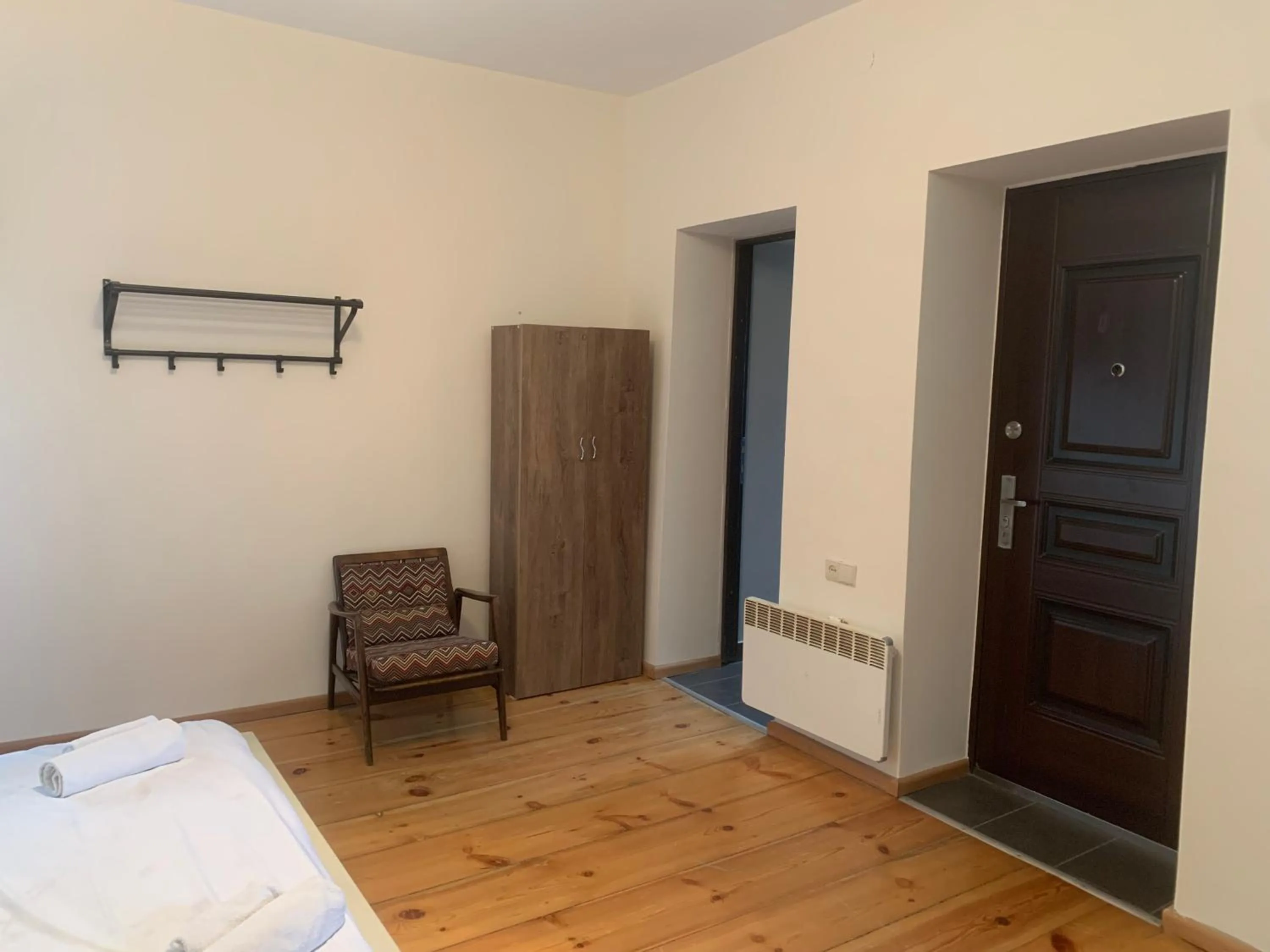 Living room, Bed in Hotel Lemi