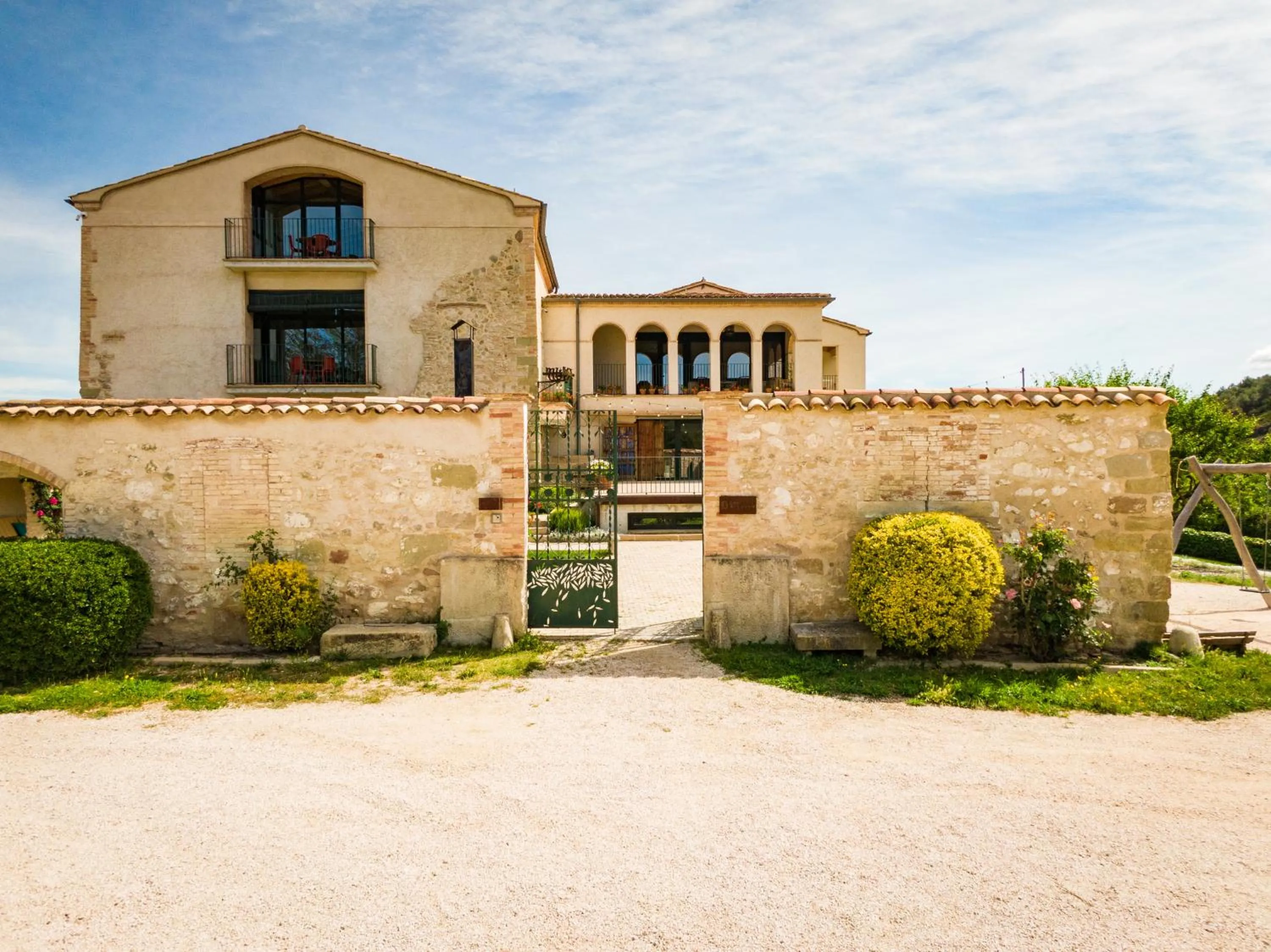 Property building in Can Alemany