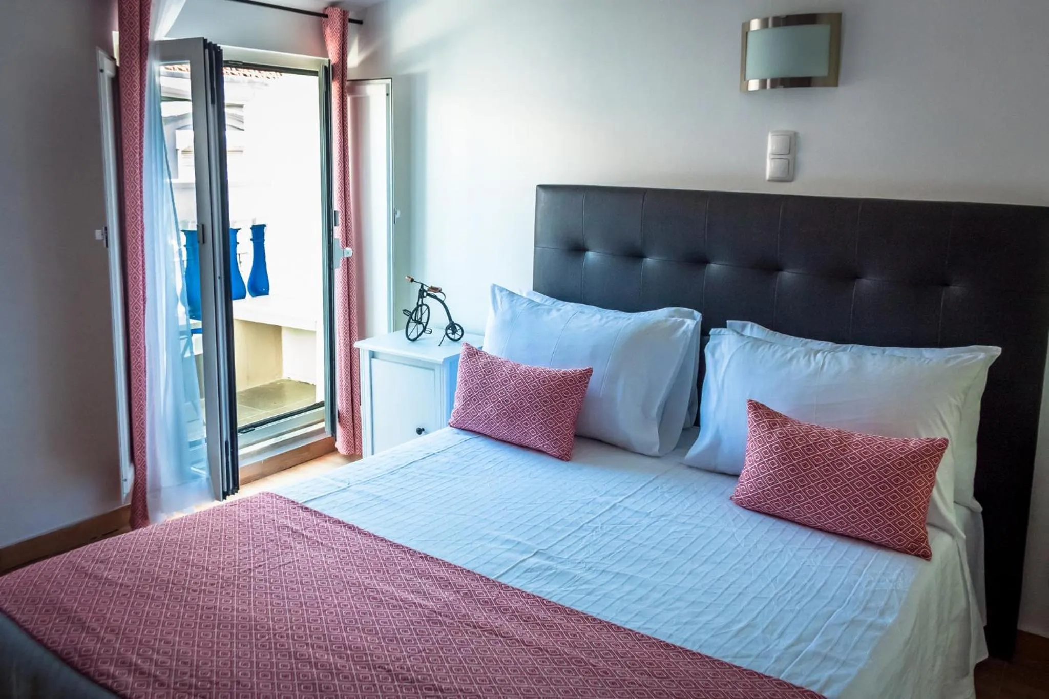 Bedroom, Bed in Anjo Azul