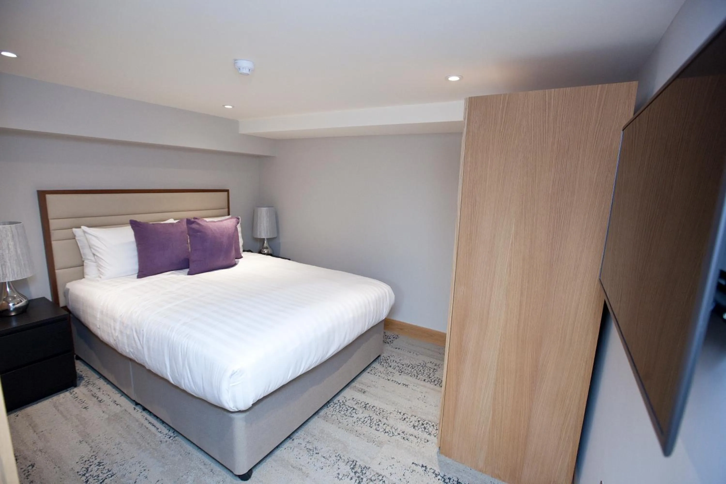 Bed in Sanctum Belsize Road