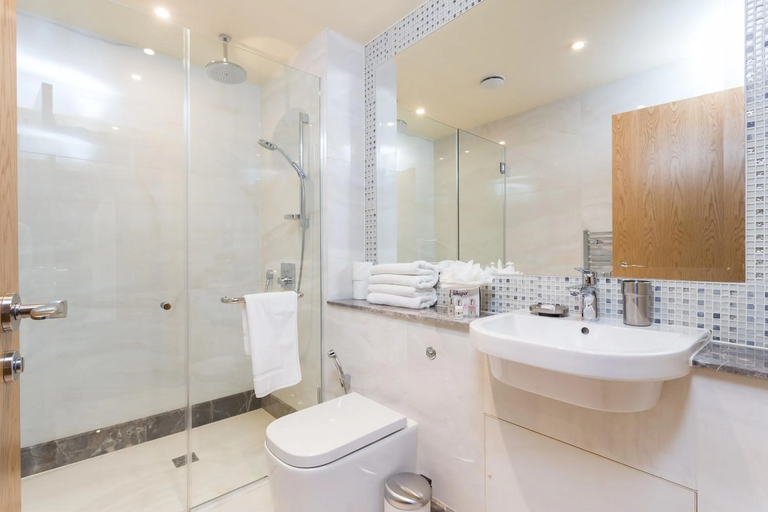 Shower in Sanctum Belsize Road