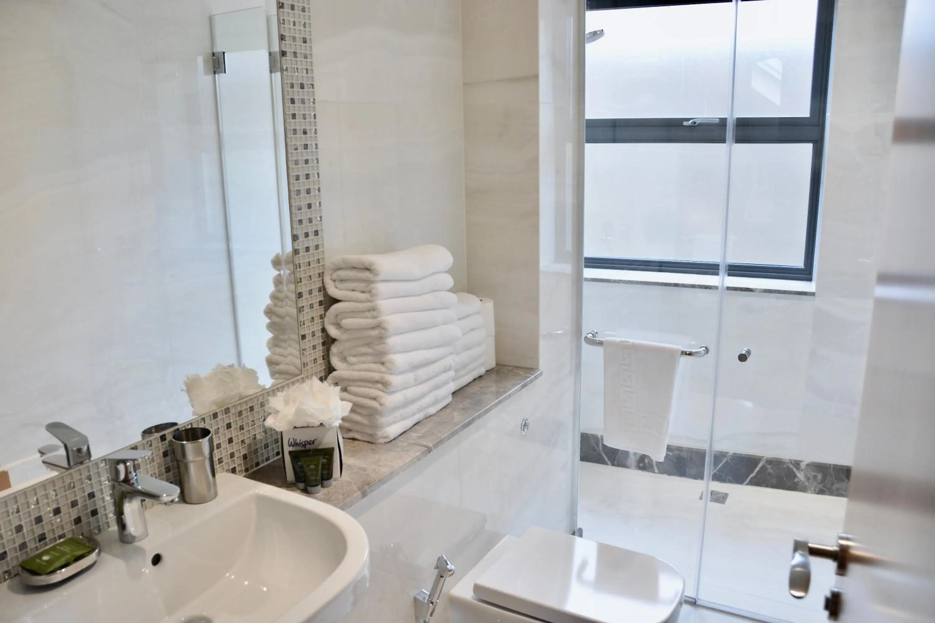 Shower in Sanctum Belsize Road