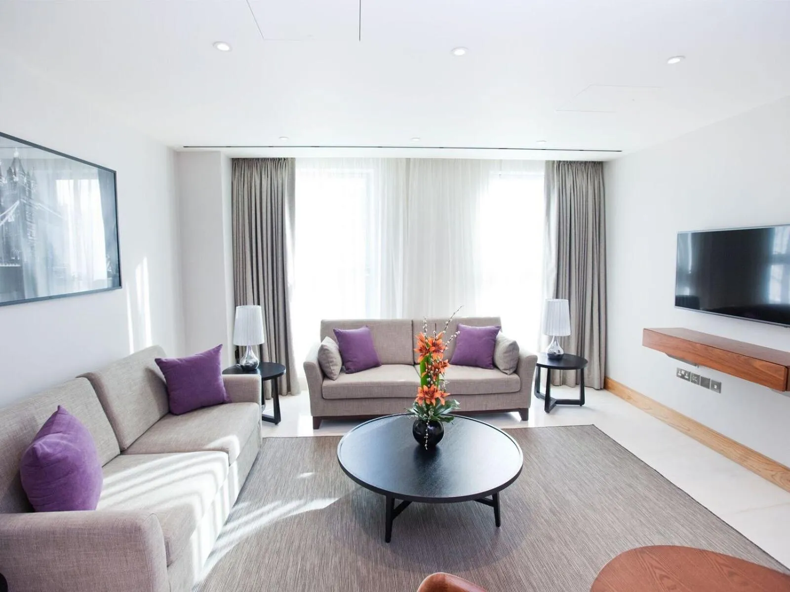 TV and multimedia in Sanctum Belsize Road