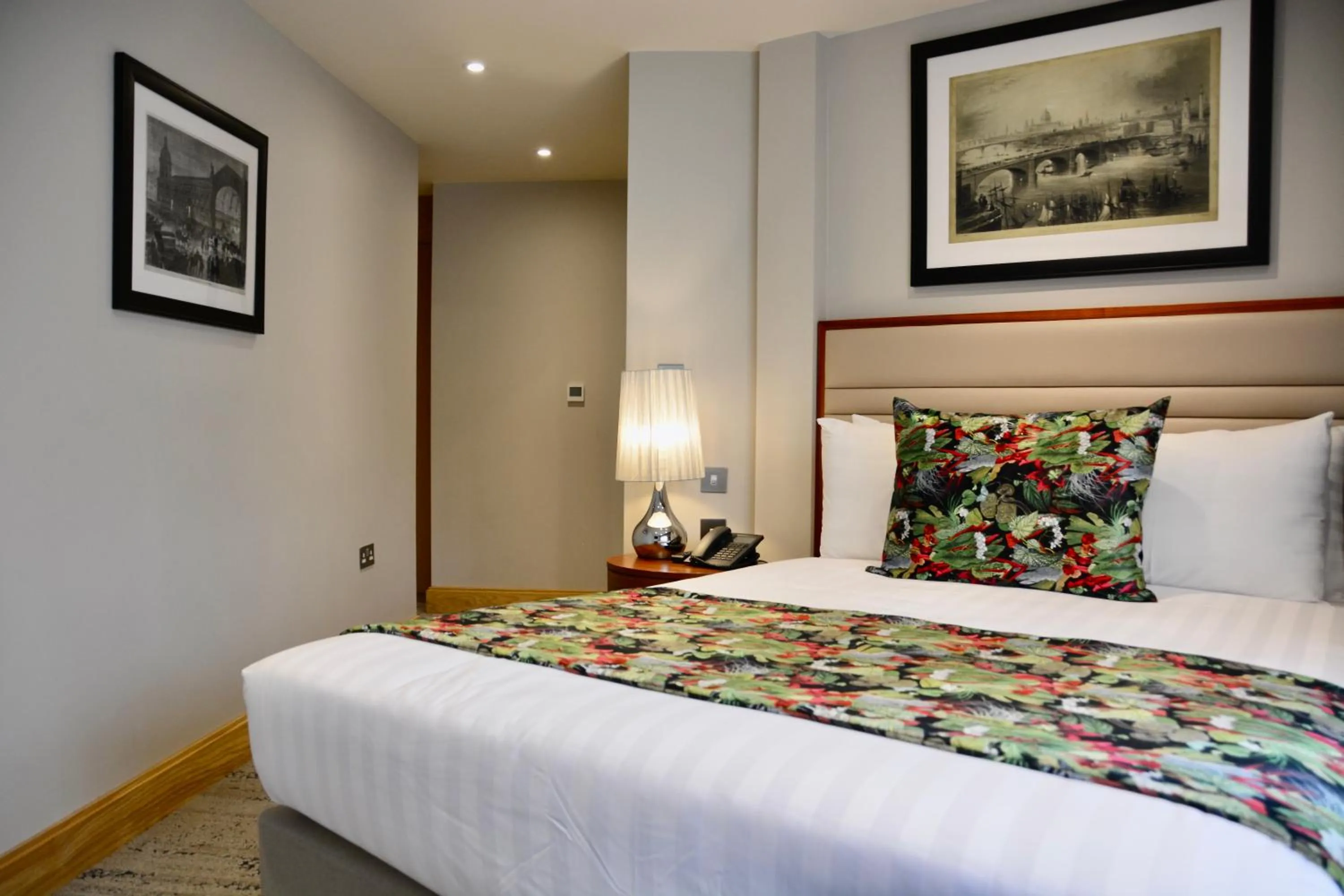 Bed in Sanctum Belsize Road