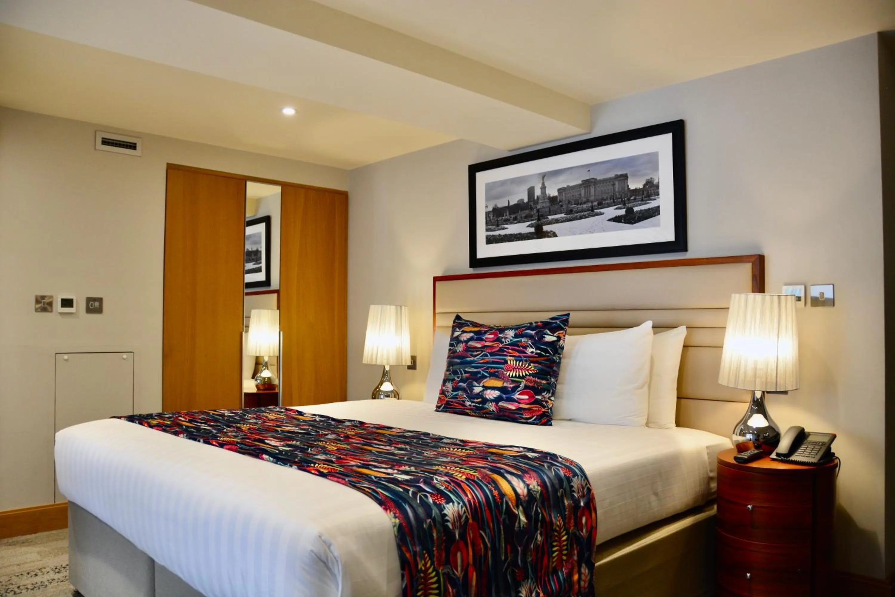 Bed in Sanctum Belsize Road