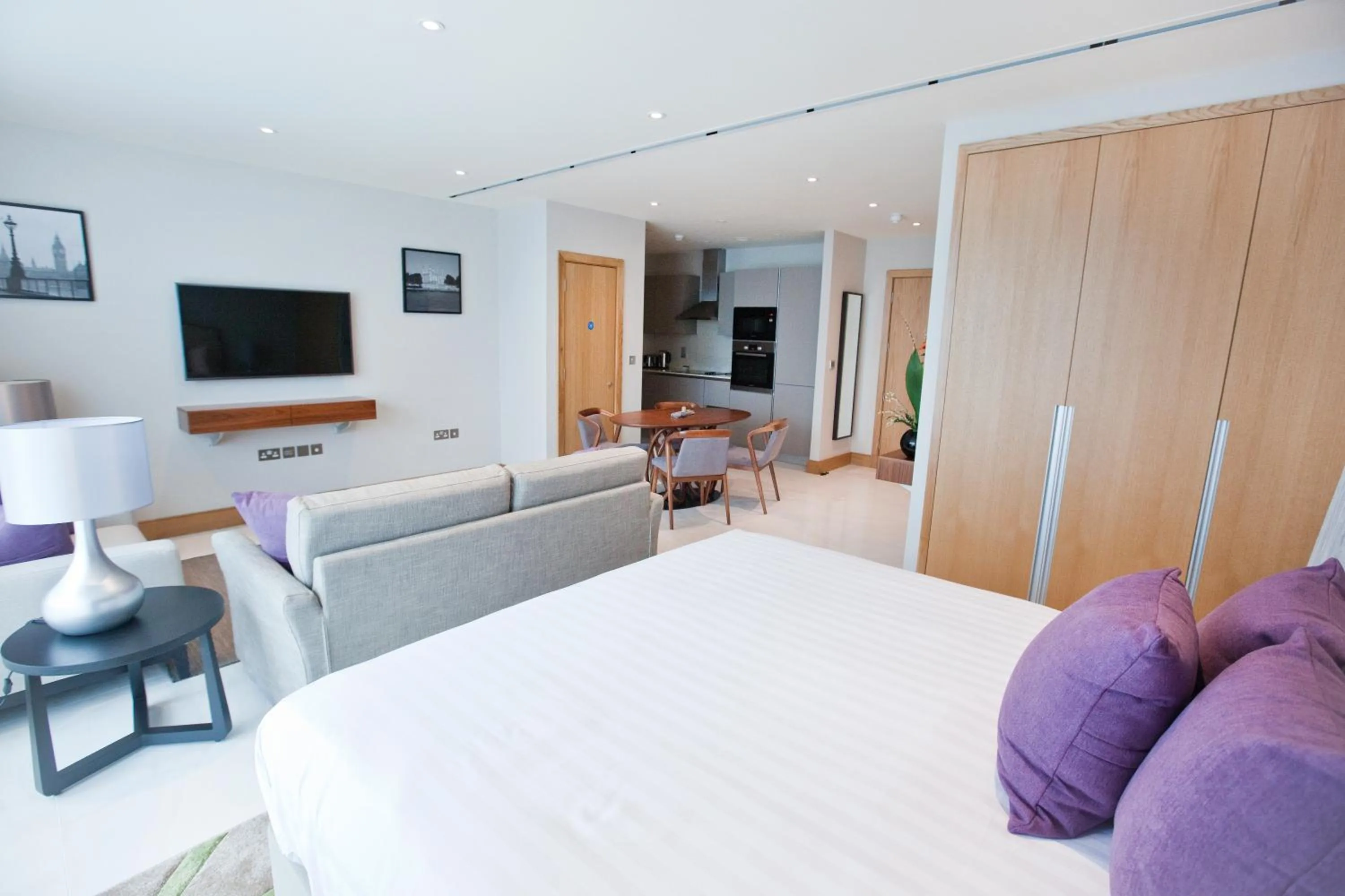 Bed in Sanctum Belsize Road