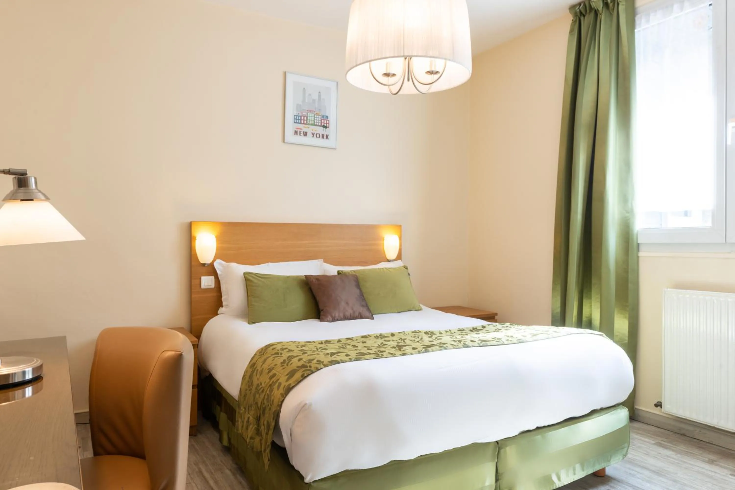 Bed in Hôtel de la Plage