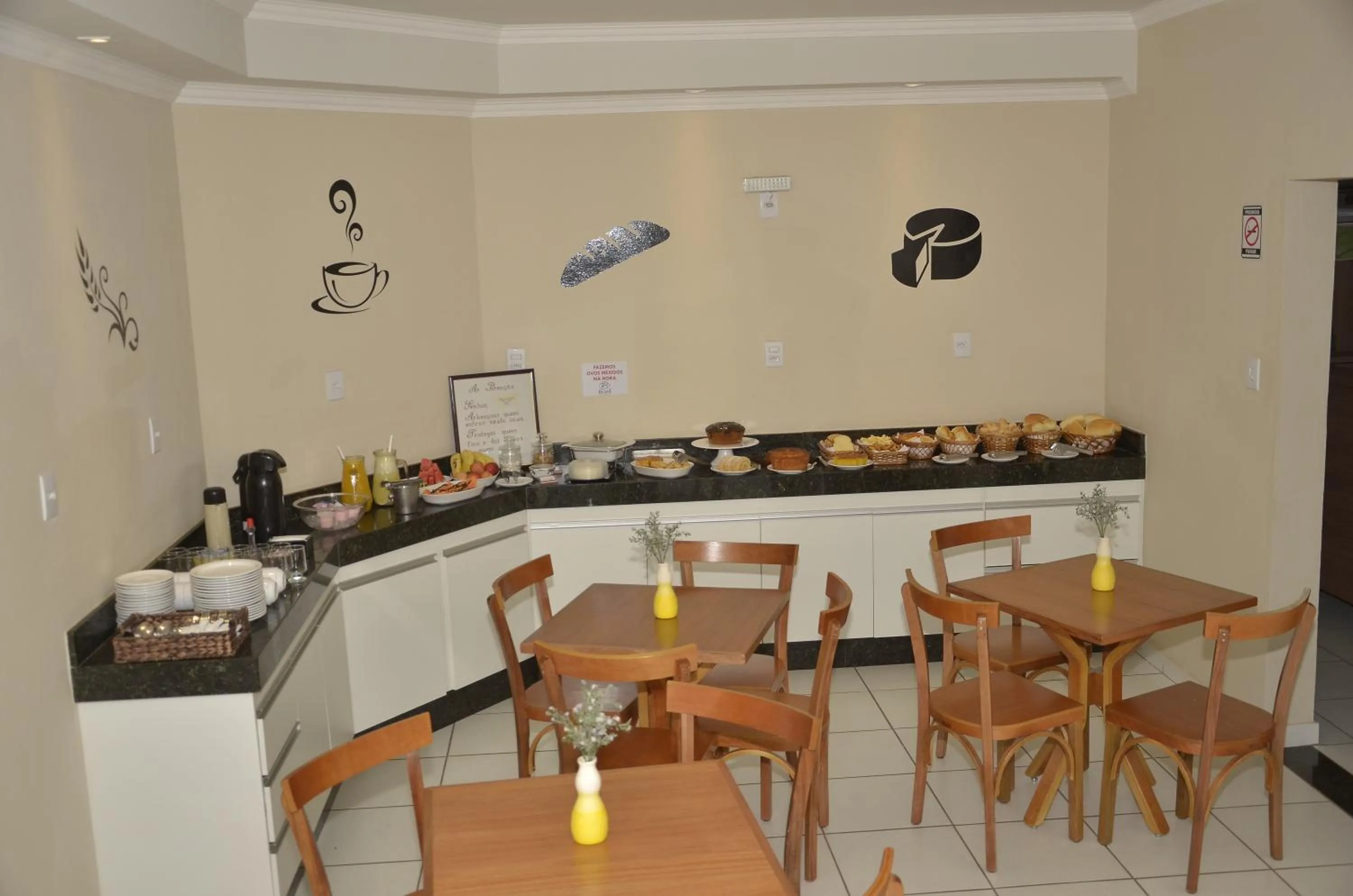 Food and drinks in Hotel Brasil