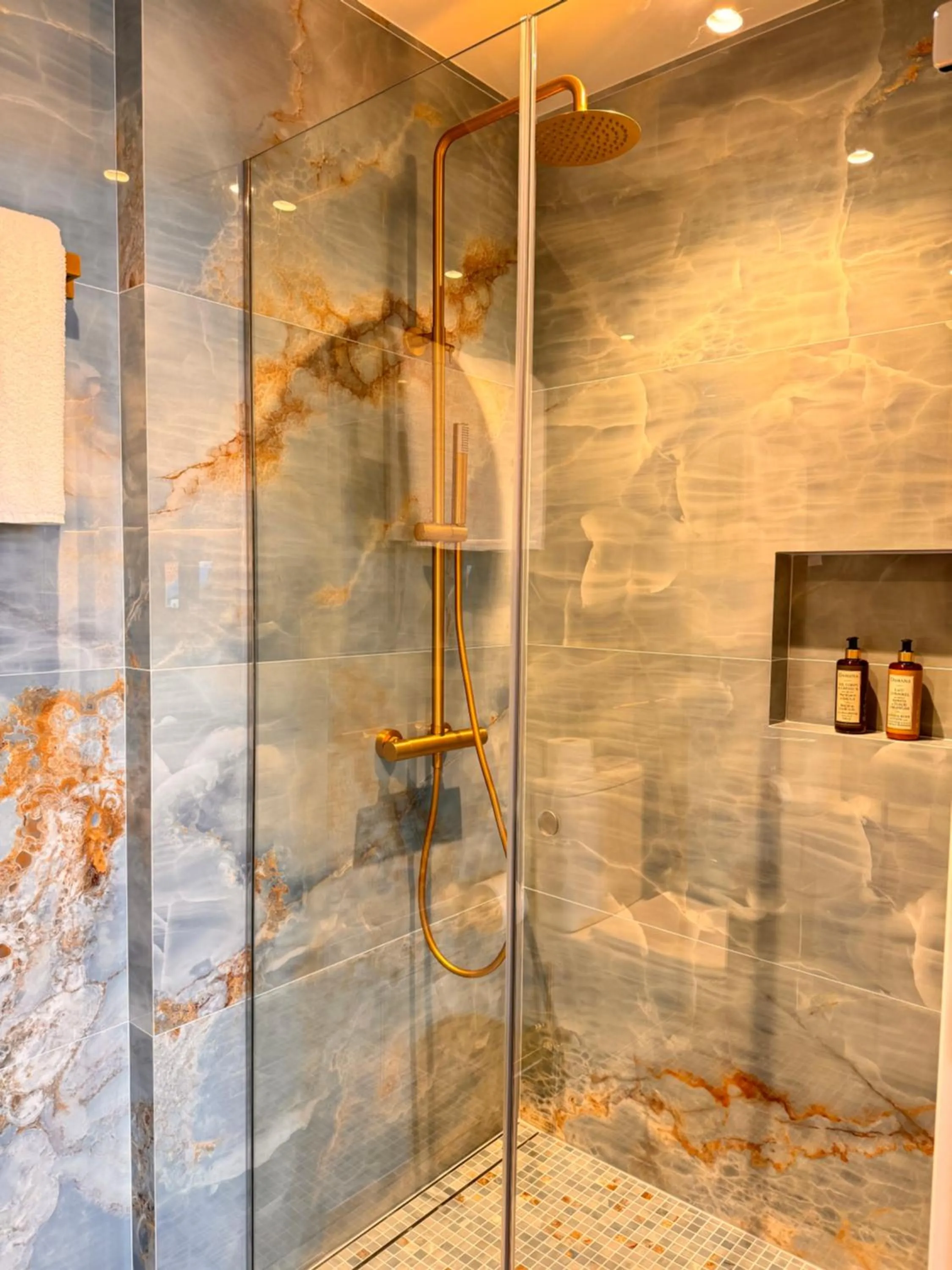 Shower in Sé Boutique Hotel