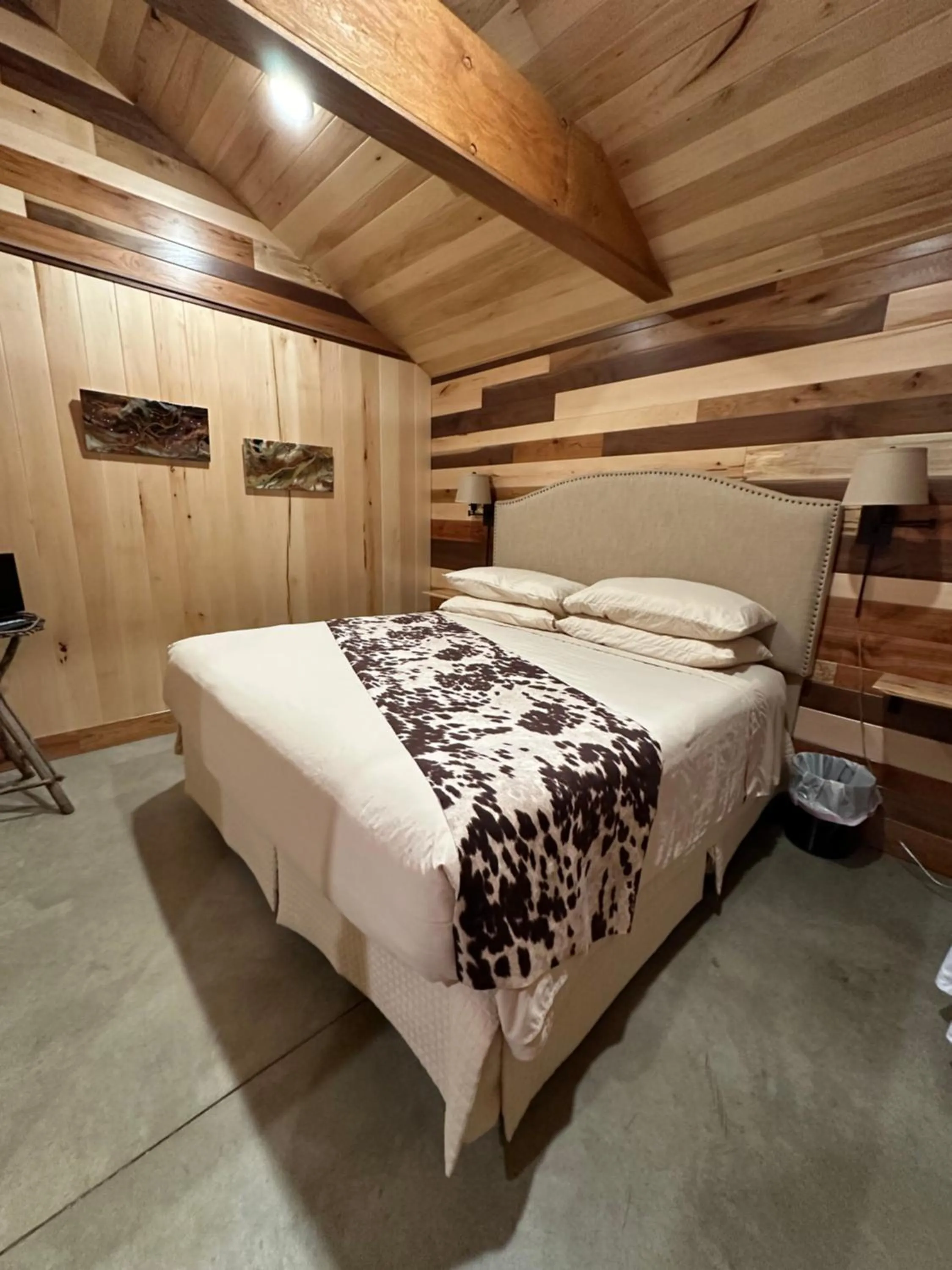 Bed in Justin Trails Resort