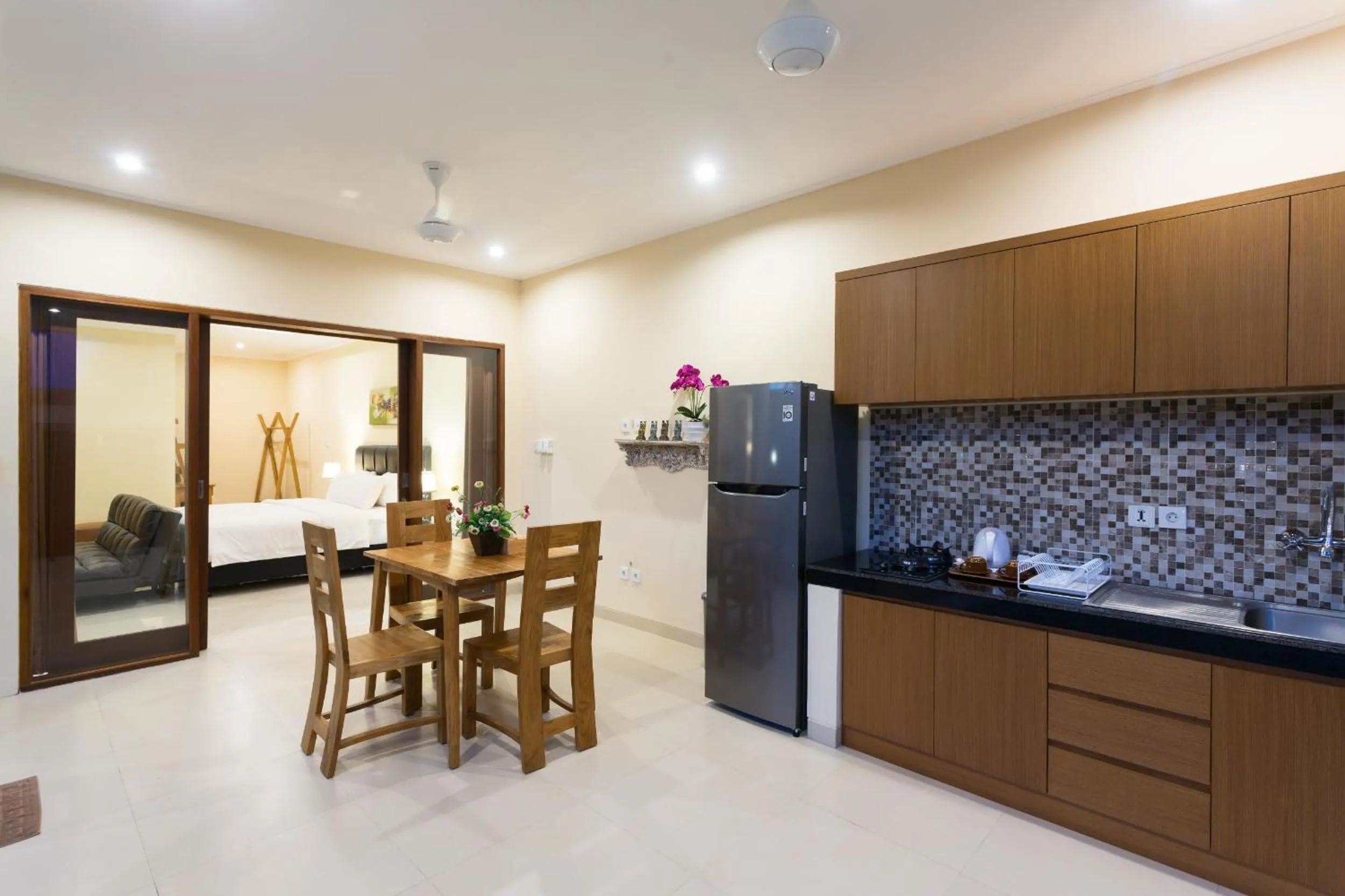 Communal kitchen in Kubu Petitenget Suite Seminyak