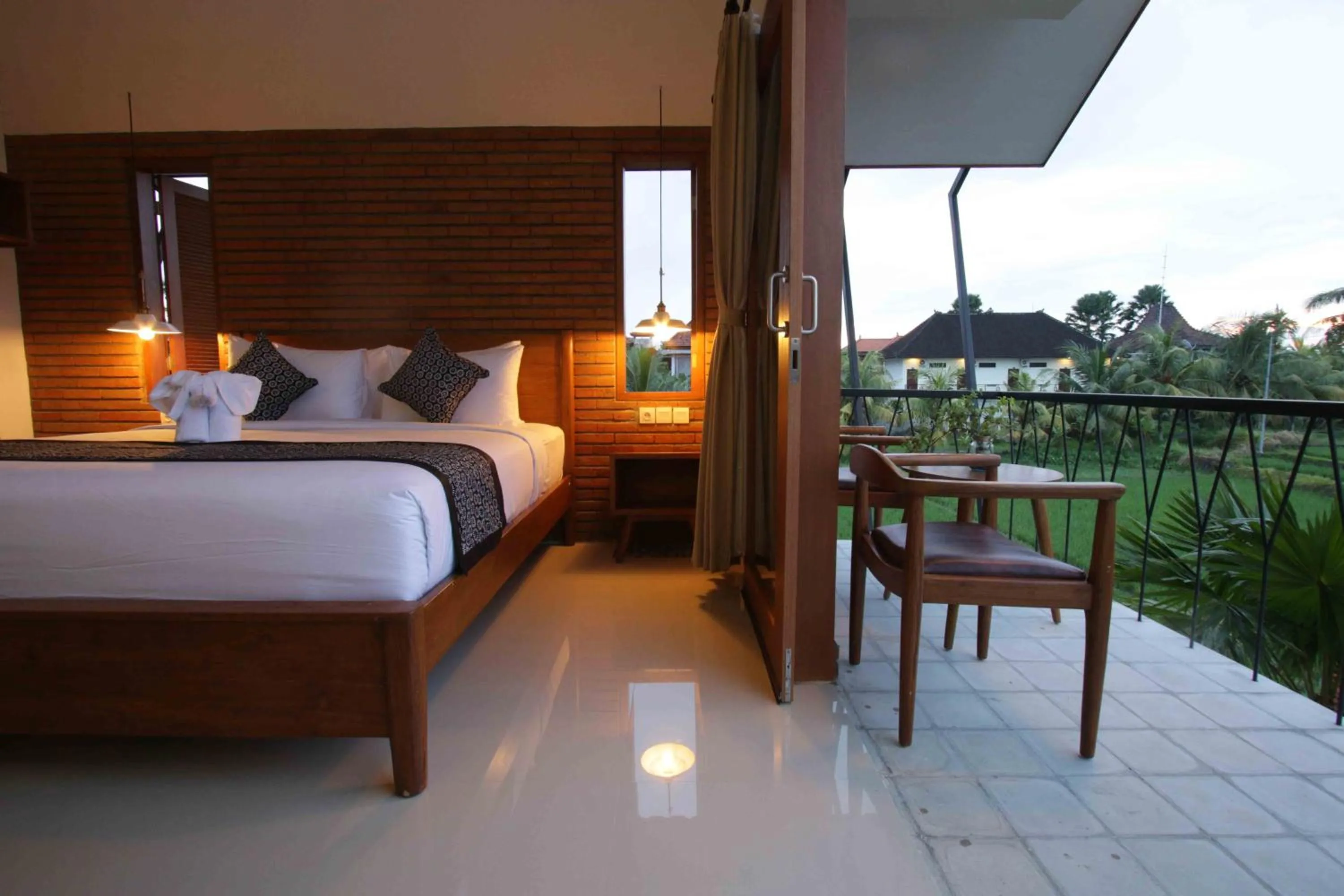 Photo of the whole room, Bed in Kubu Tropis