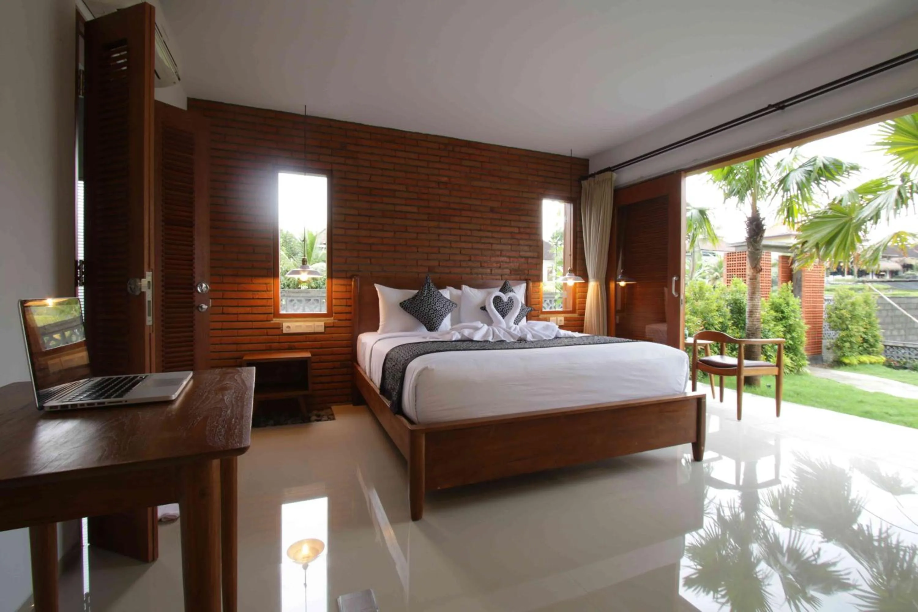 Photo of the whole room, Bed in Kubu Tropis