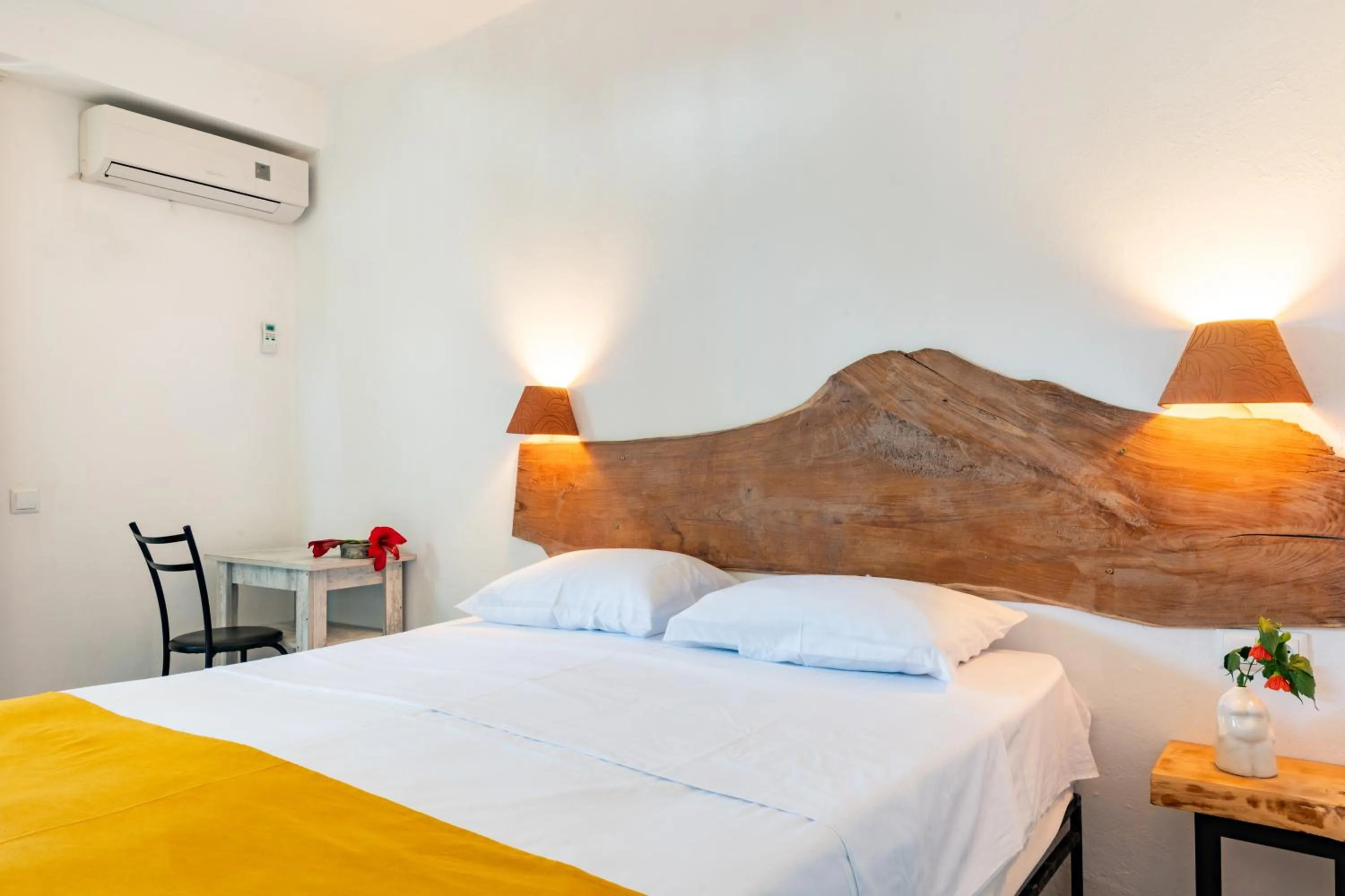 Bedroom, Bed in Simple Pleasures Shekvetili