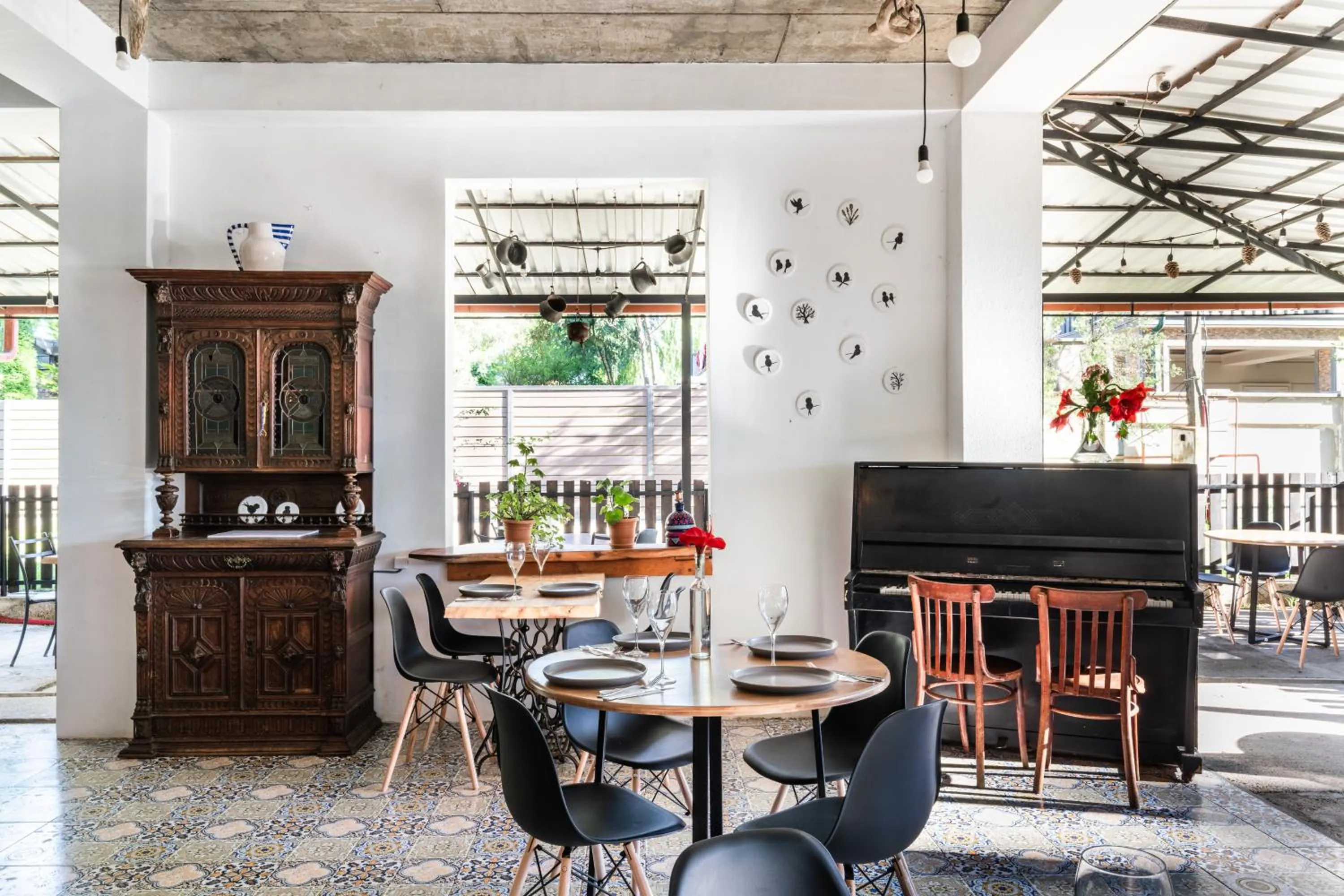 Restaurant/places to eat in Simple Pleasures Shekvetili