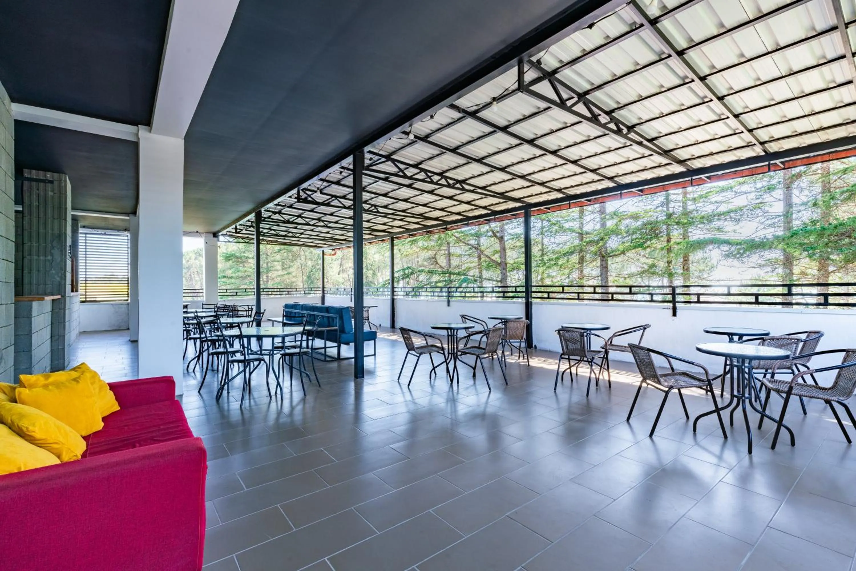 Lounge or bar in Simple Pleasures Shekvetili