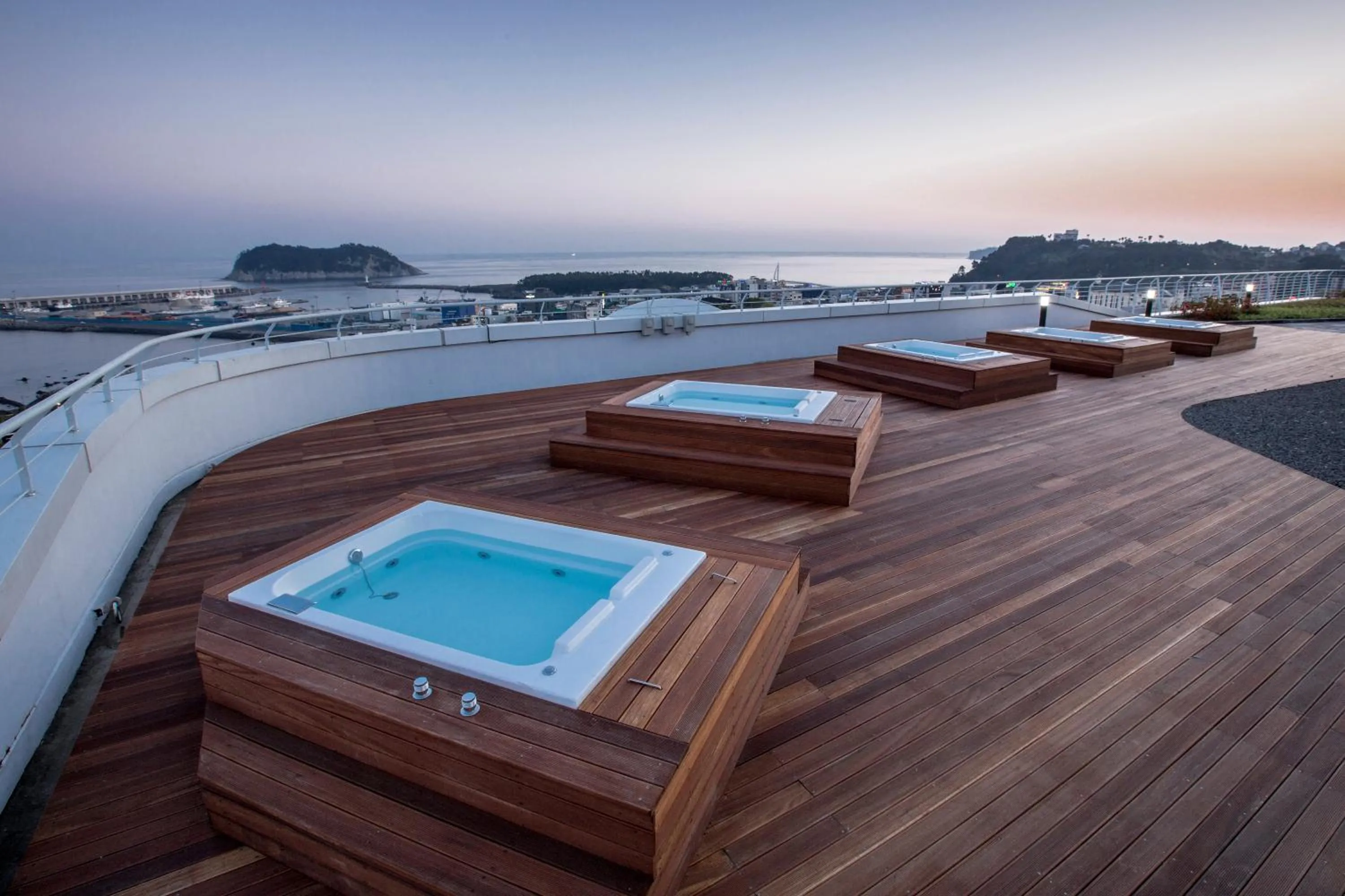 Hot Tub in Hotel bridge Seogwipo
