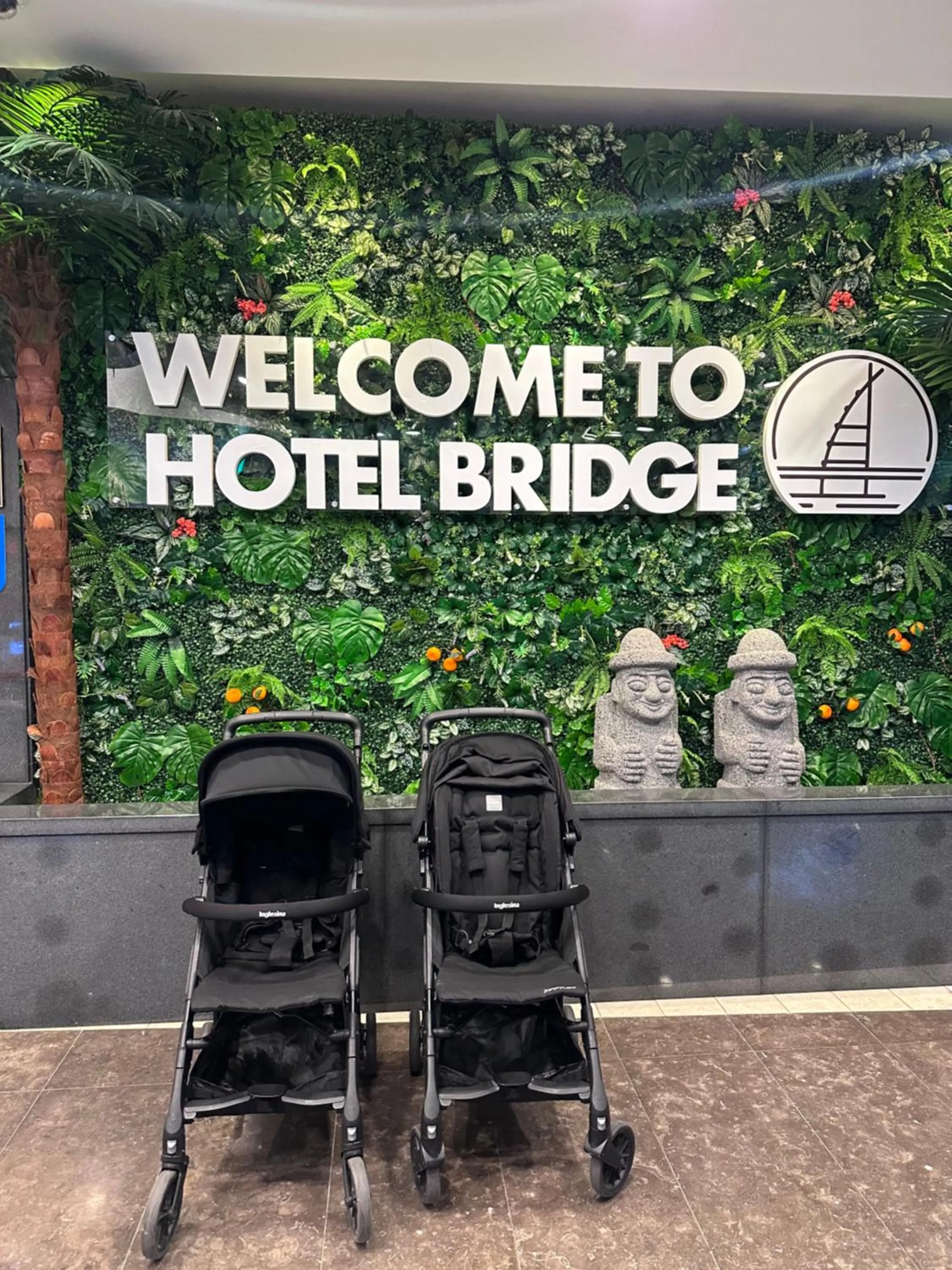 Hotel bridge Seogwipo