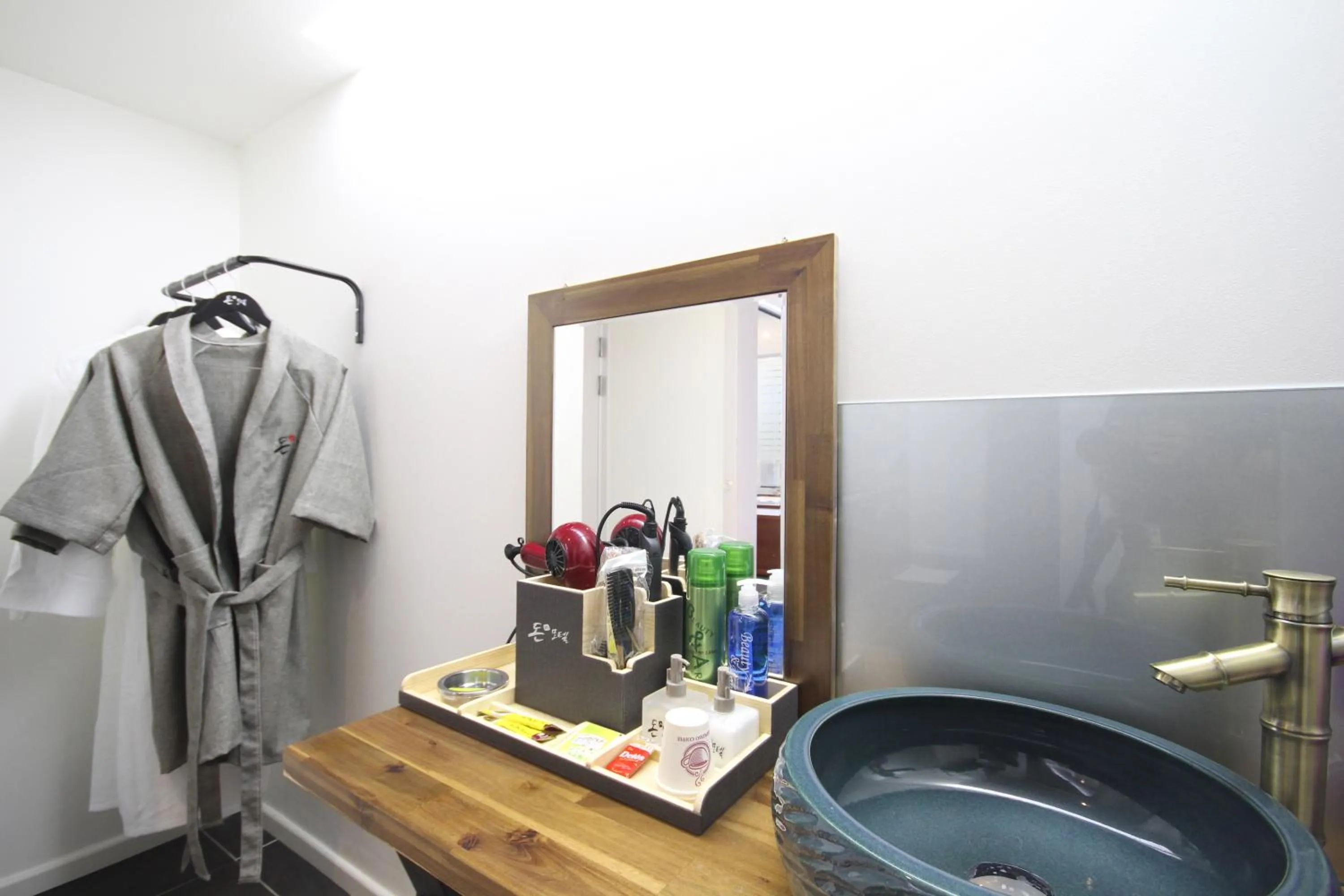 Photo of the whole room in Hotel Don