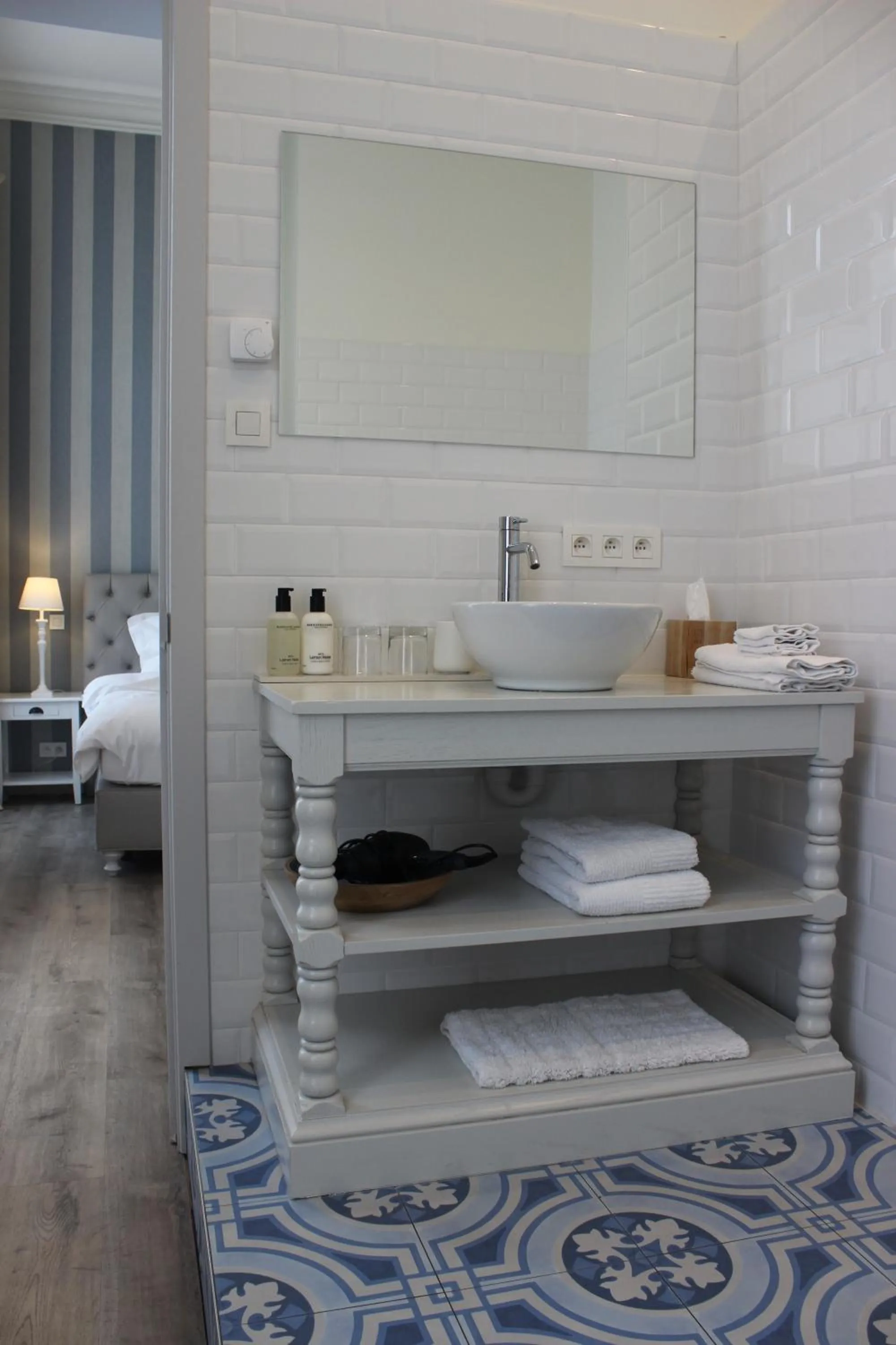 Bathroom in The Hamptons Boutique Hotel