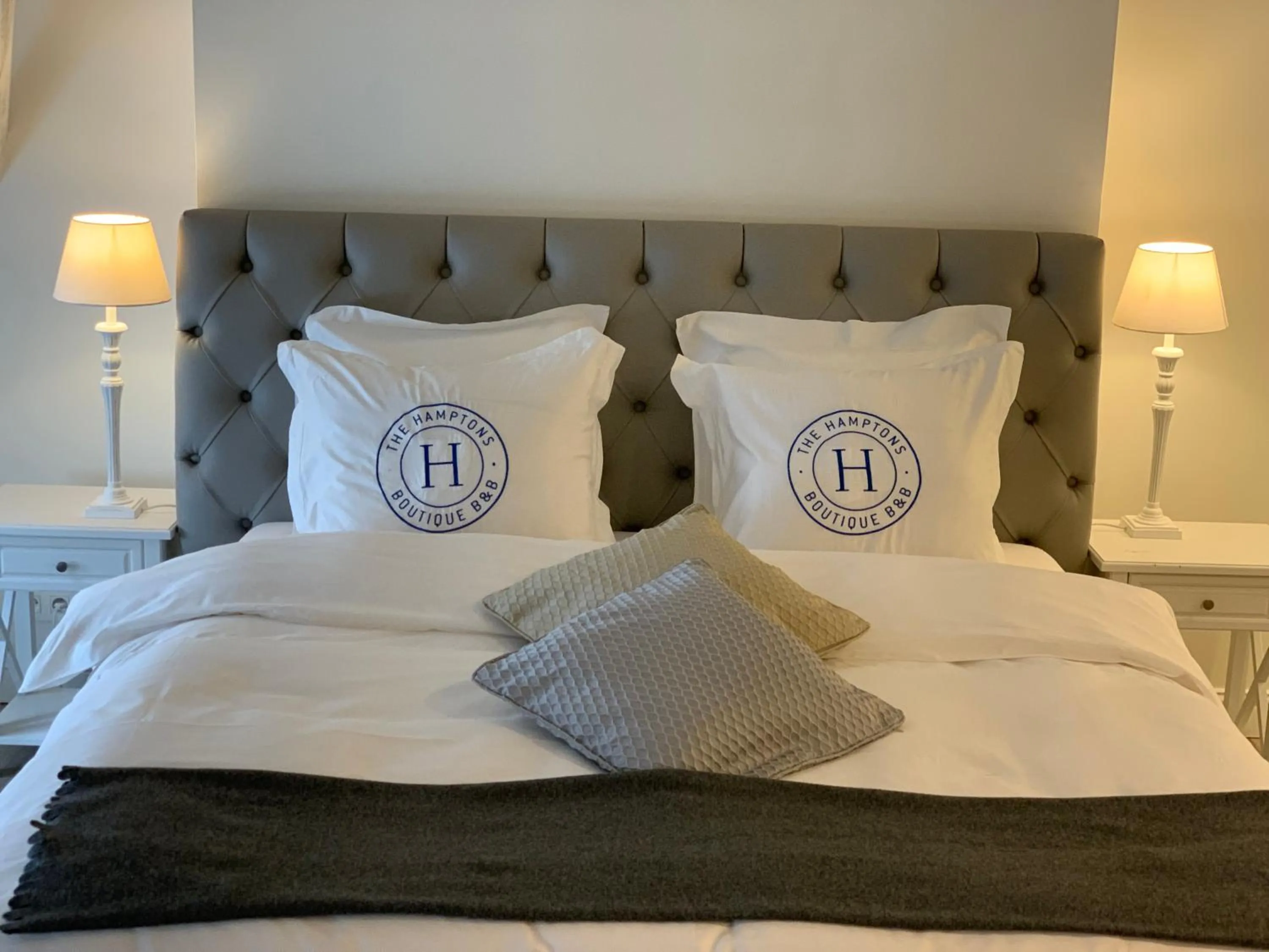 Bed in The Hamptons Boutique Hotel