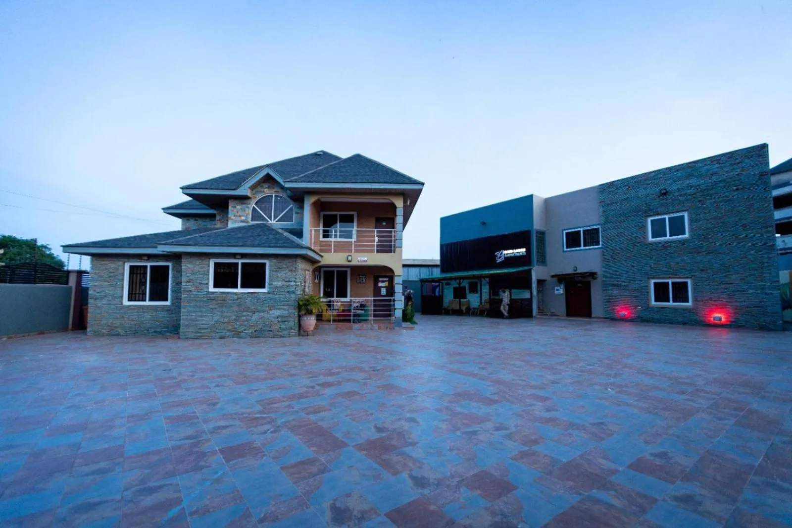 Property building in Bays Lodge, Accra