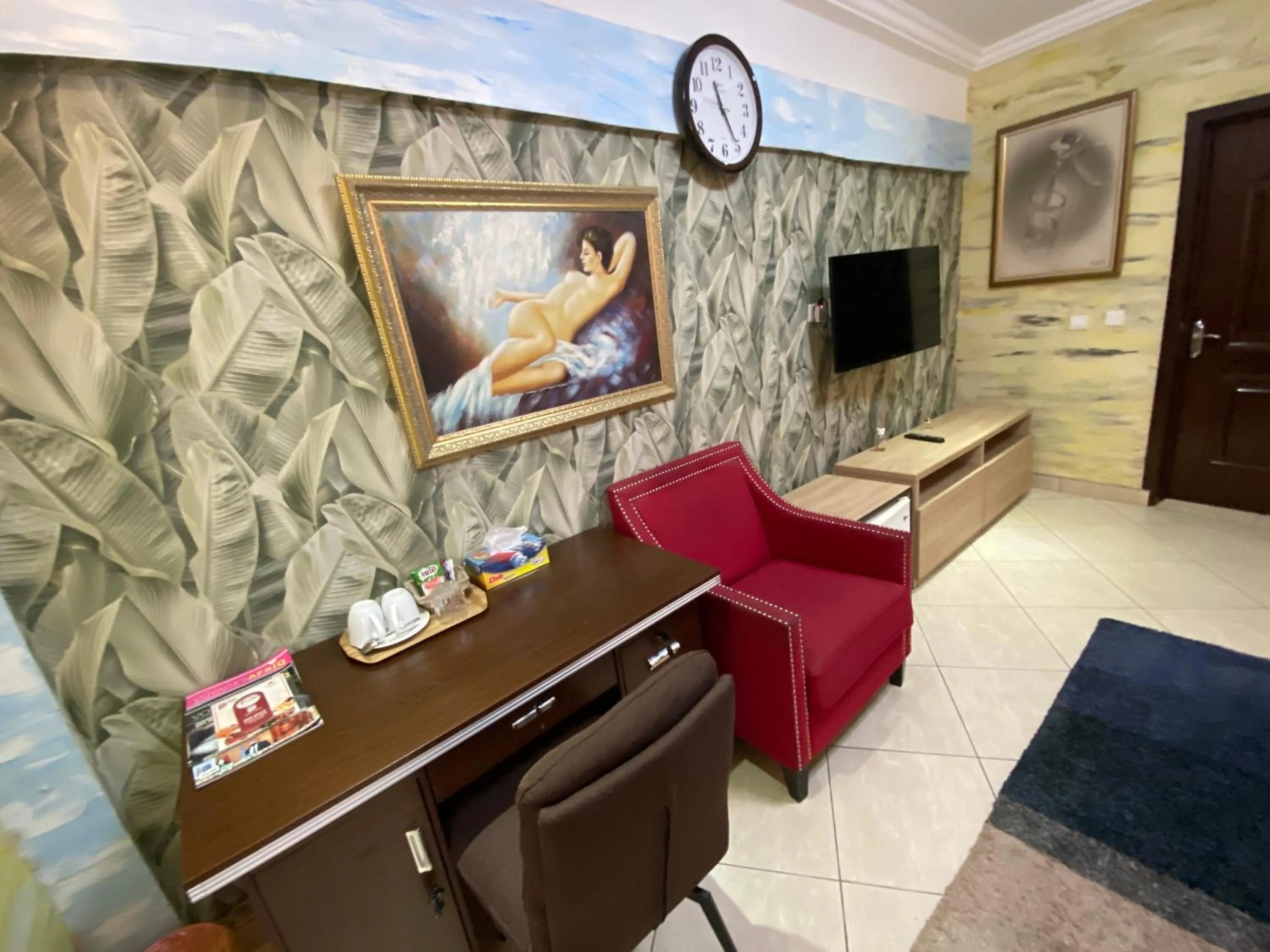 Living room in Bays Lodge, Accra