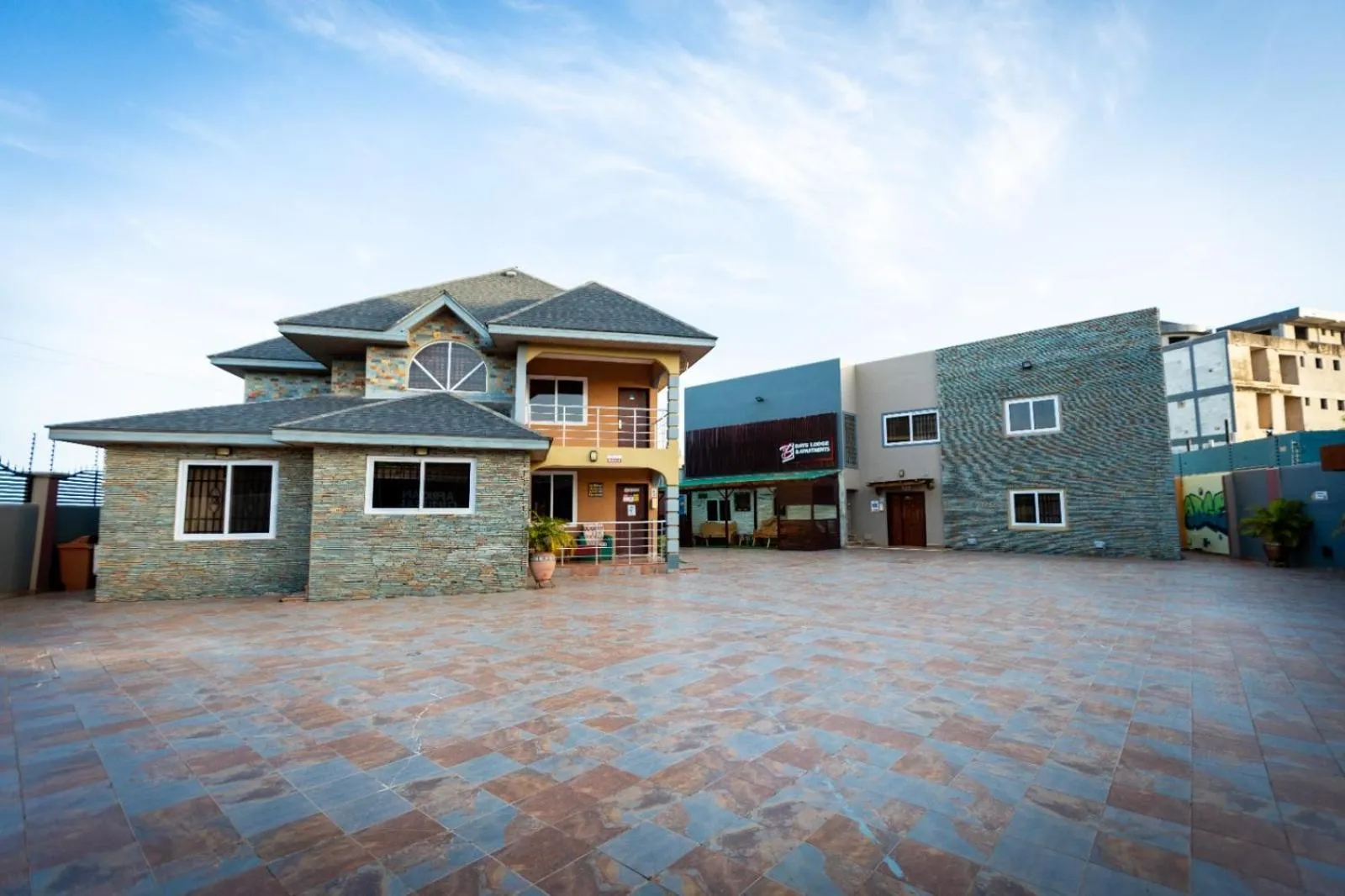 Property building in Bays Lodge, Accra